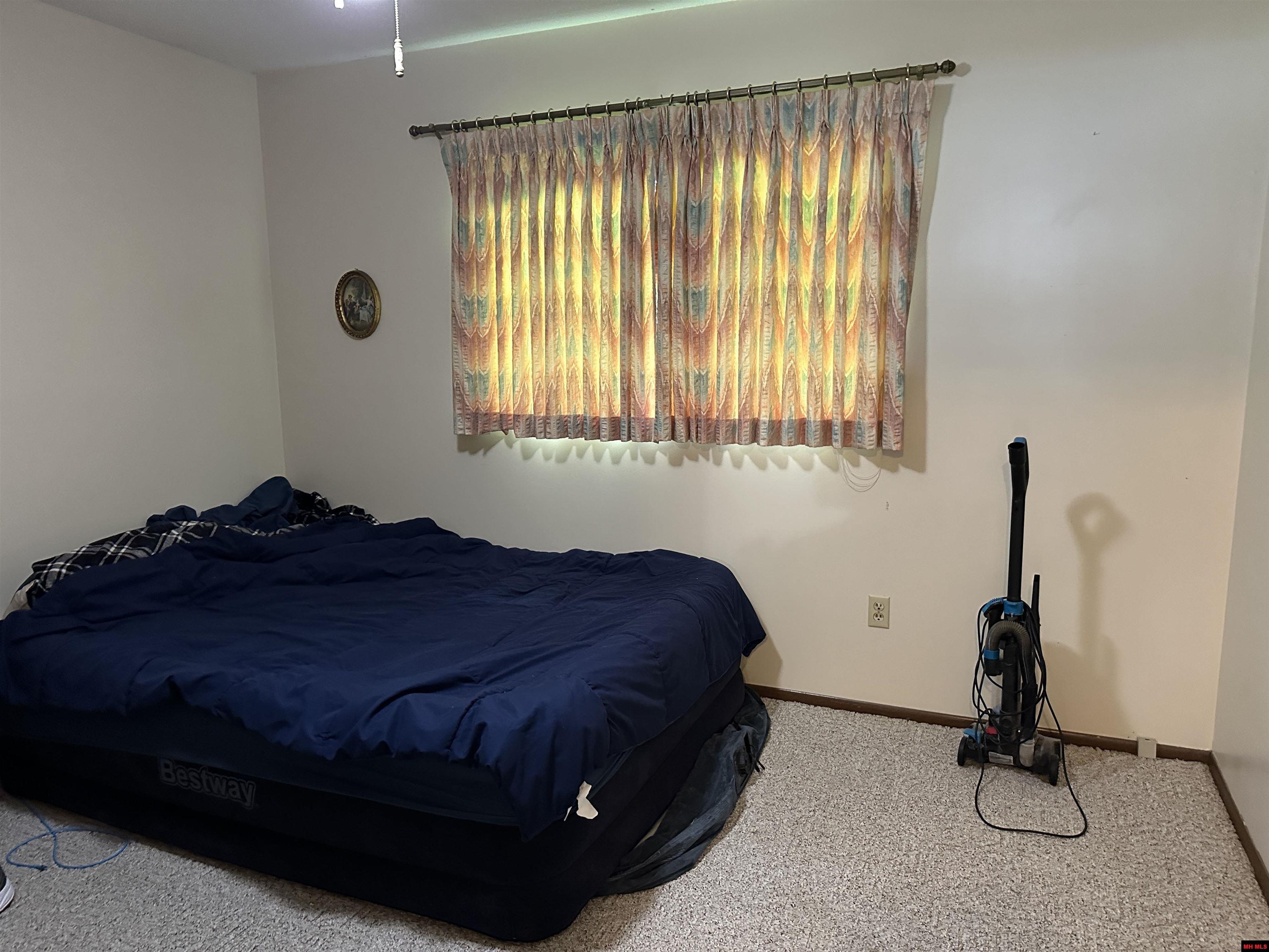 1121 MEADOWBROOK DRIVE Mountain Home, AR 72653