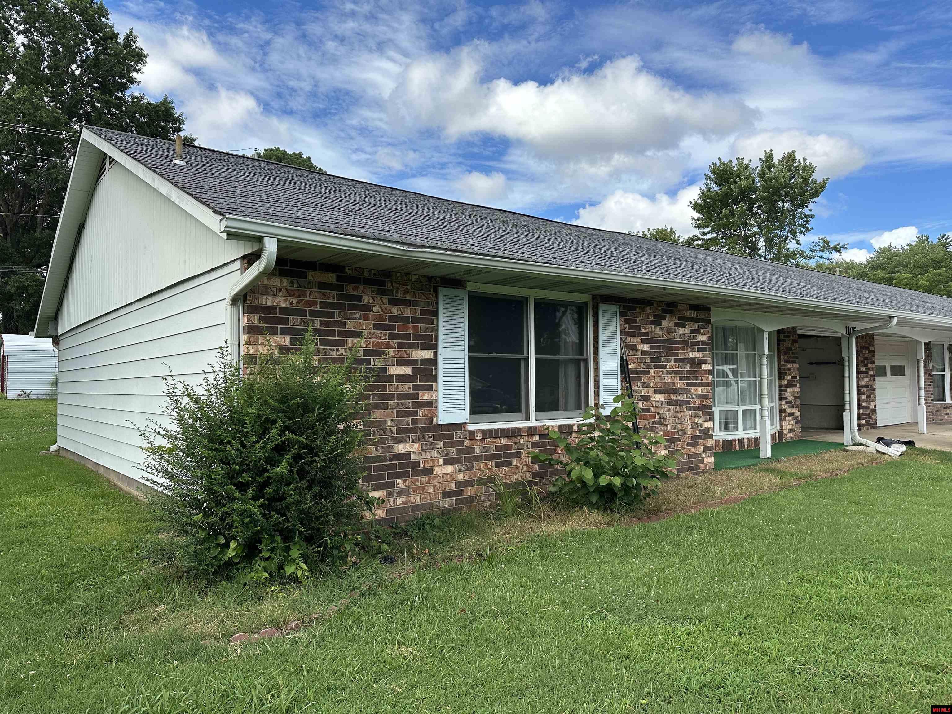 1105 MEADOWBROOK DRIVE Mountain Home, AR