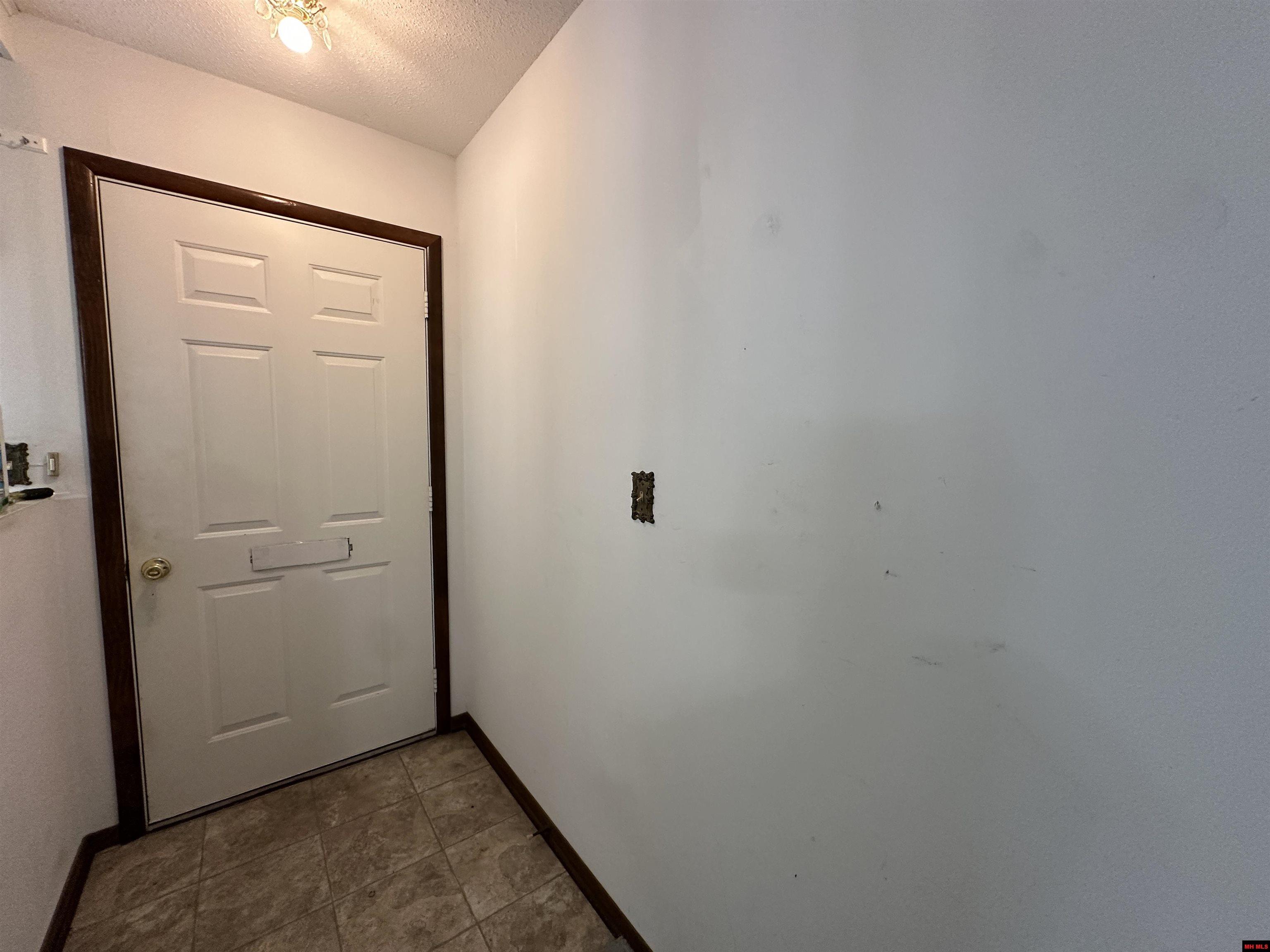 1105 MEADOWBROOK DRIVE Mountain Home, AR
