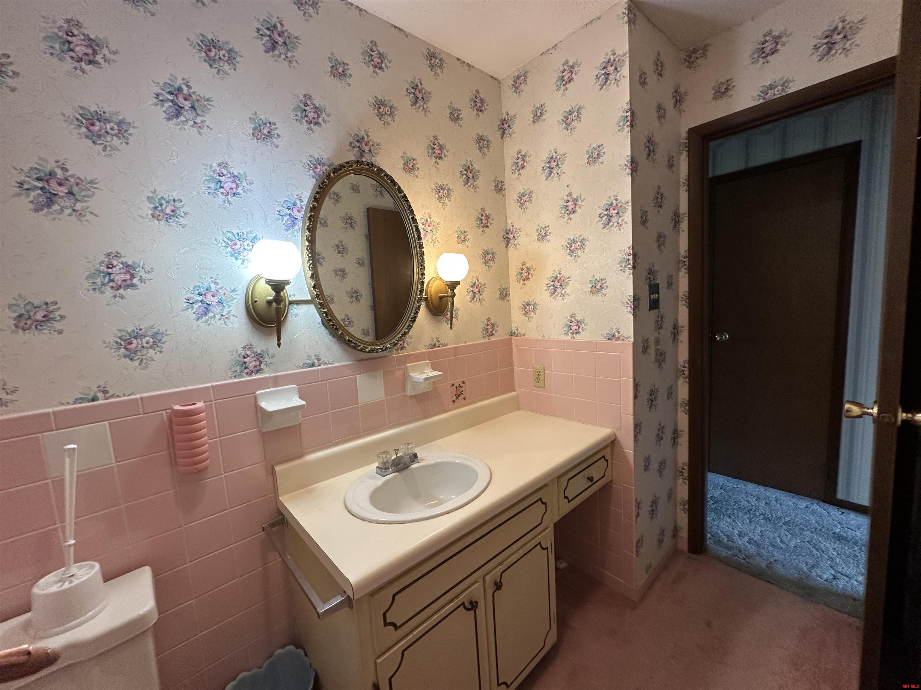 1105 MEADOWBROOK DRIVE Mountain Home, AR