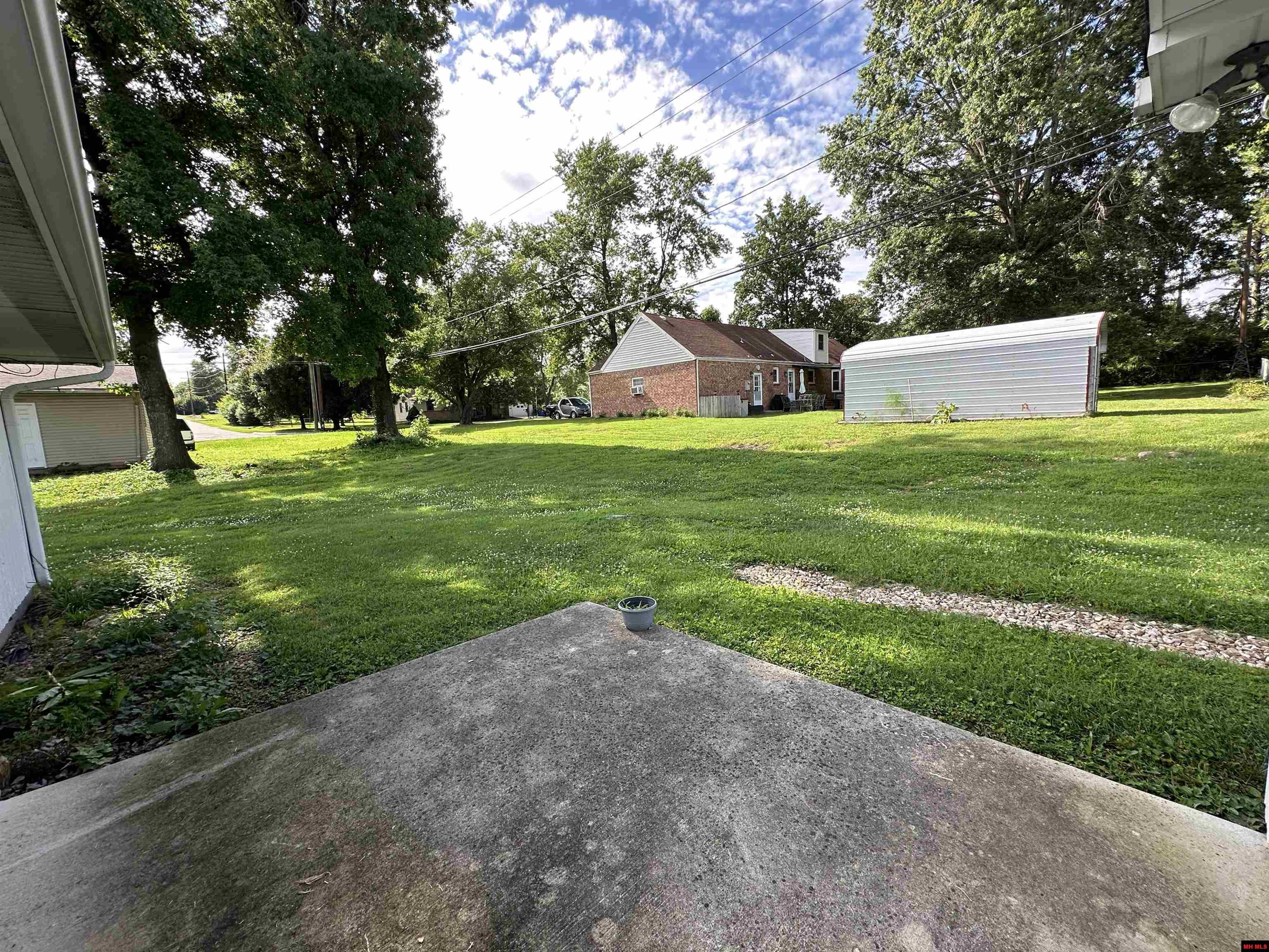 1105 MEADOWBROOK DRIVE Mountain Home, AR