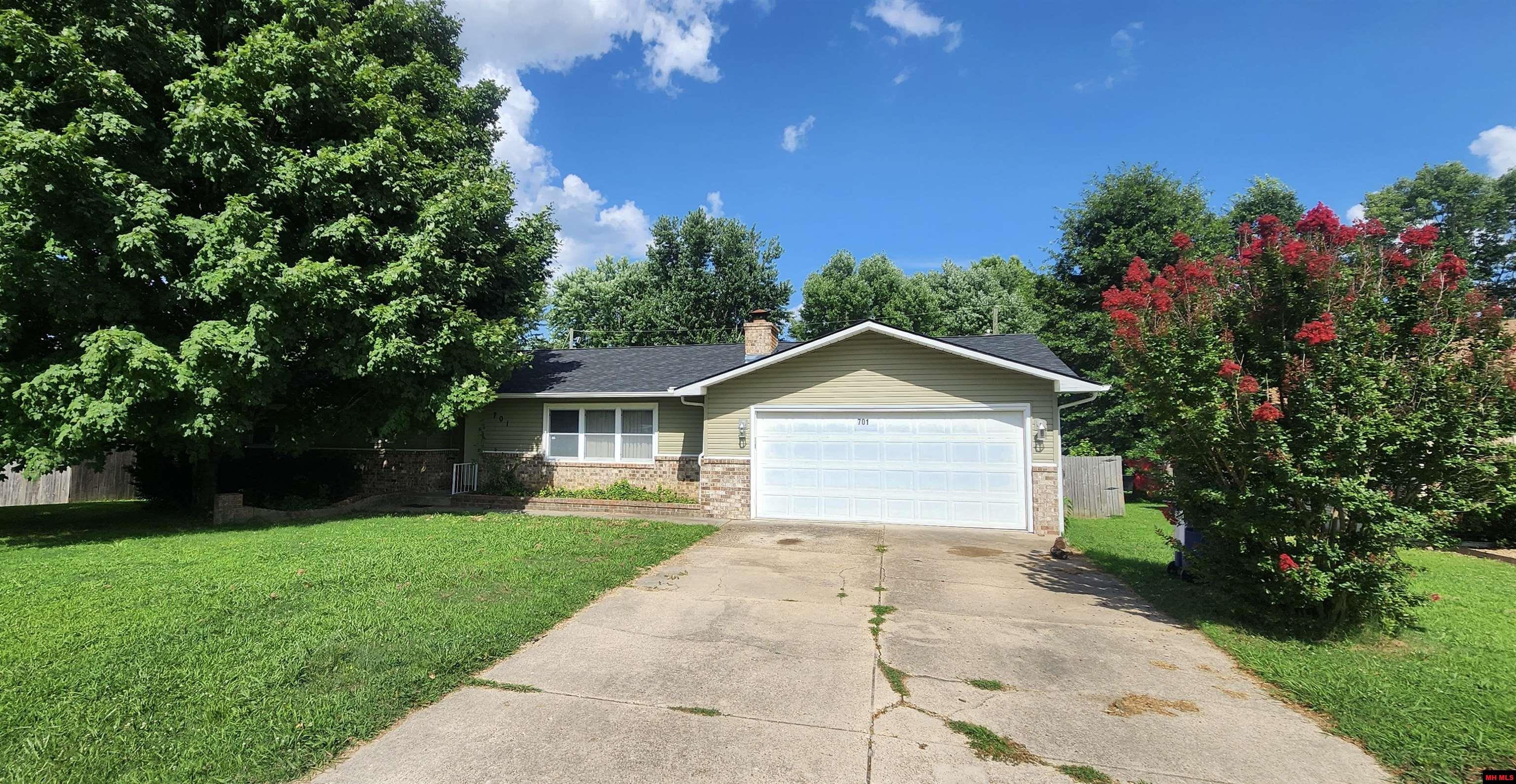 701 SIERRA DRIVE Mountain Home, AR 72653