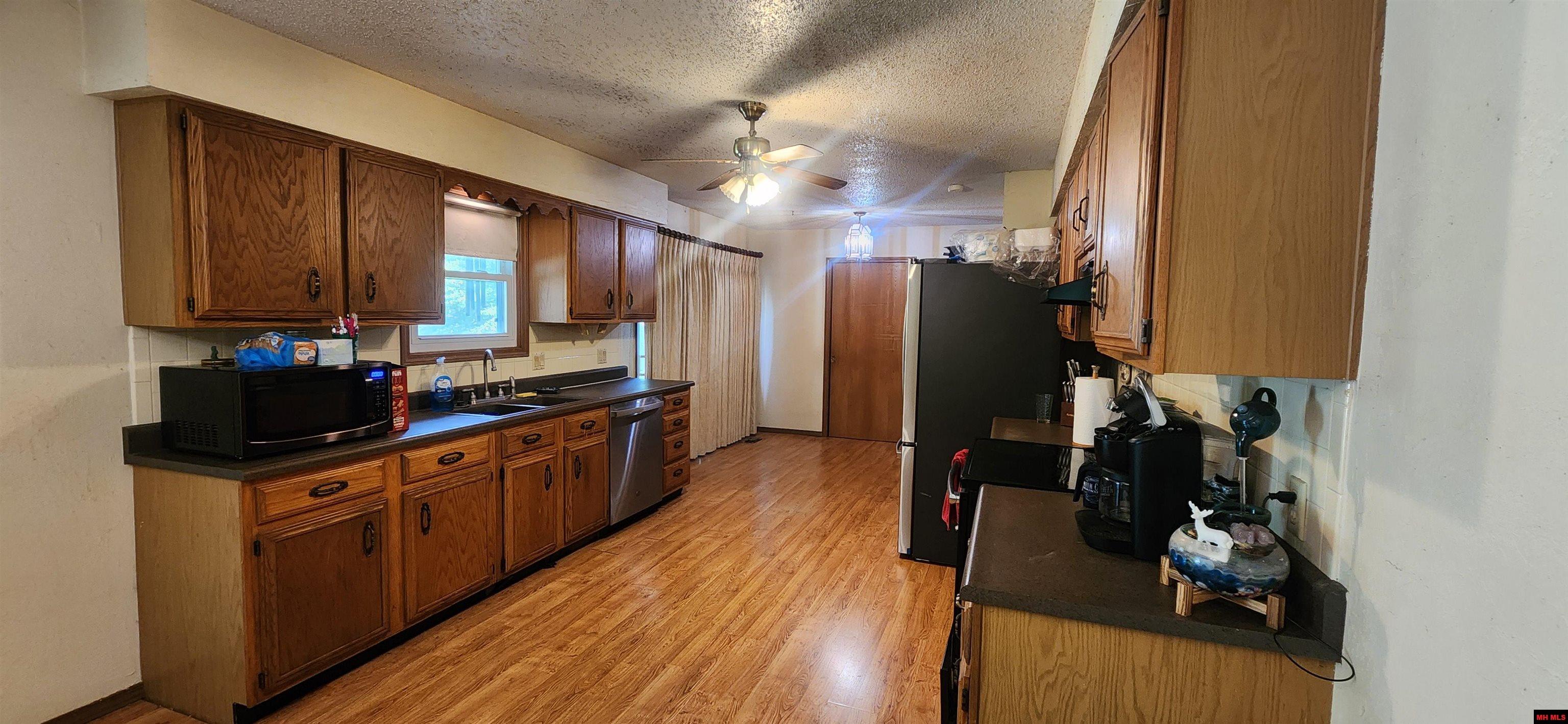 701 SIERRA DRIVE Mountain Home, AR 72653