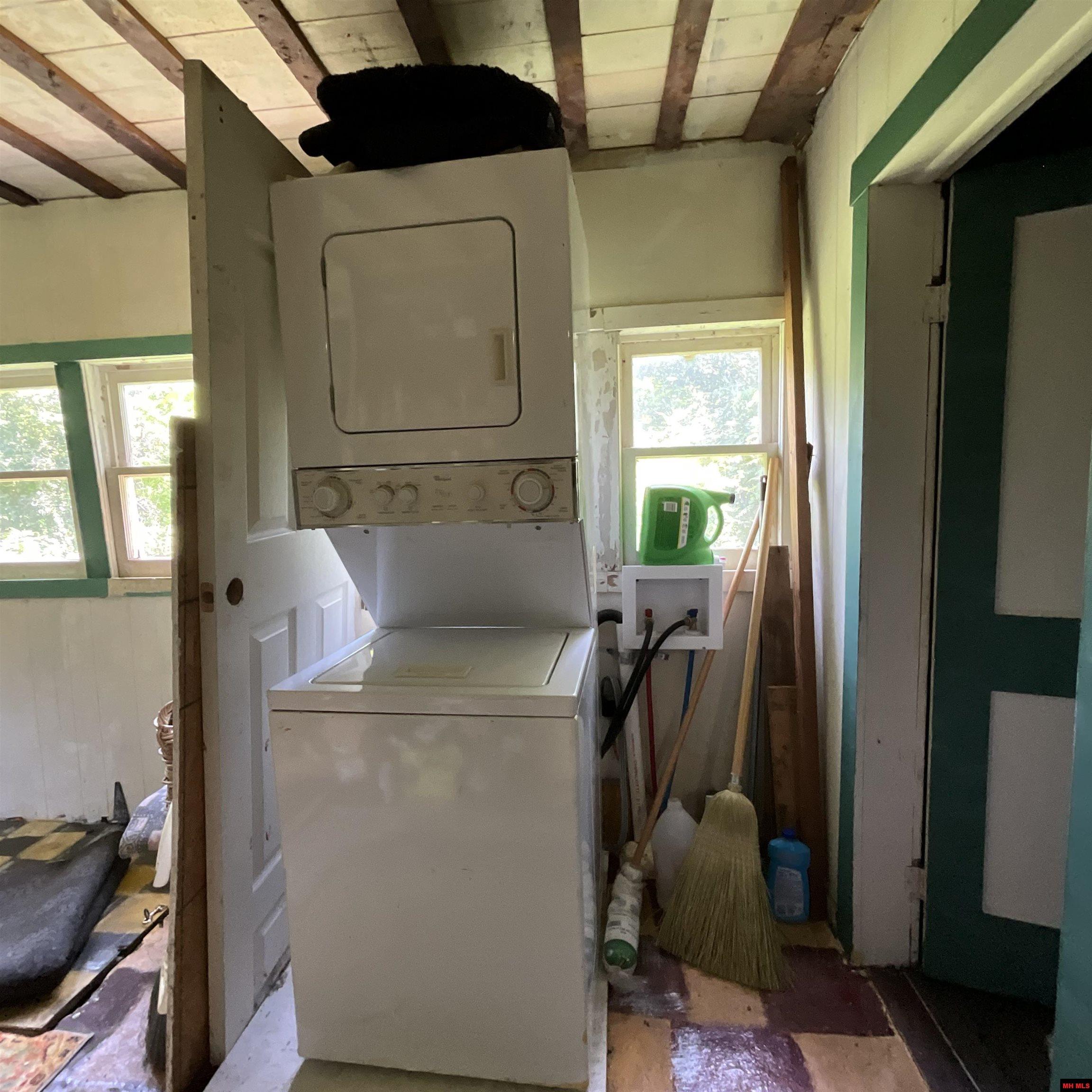 112 CR 355 Thayer, MO