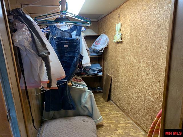 130 & 121 Ginger Lane