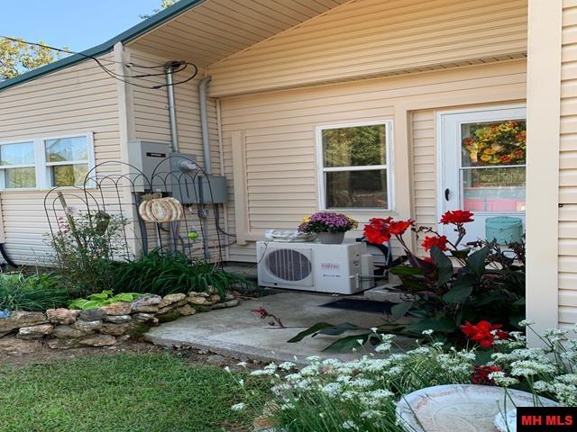 130 & 121 Ginger Lane