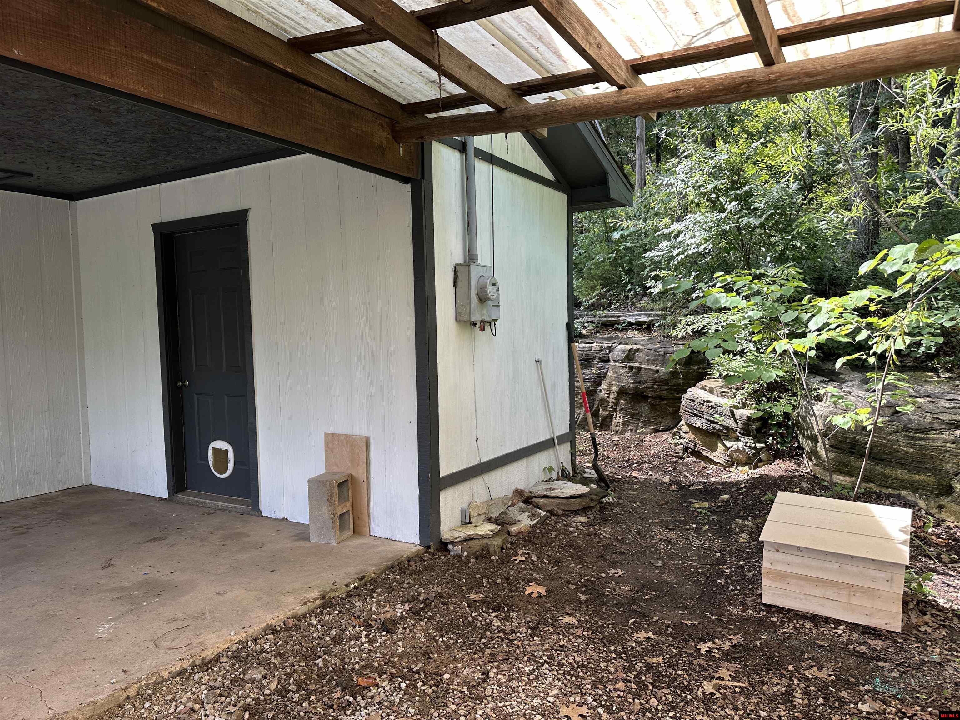 106 MC 3063 Yellville, AR 72687