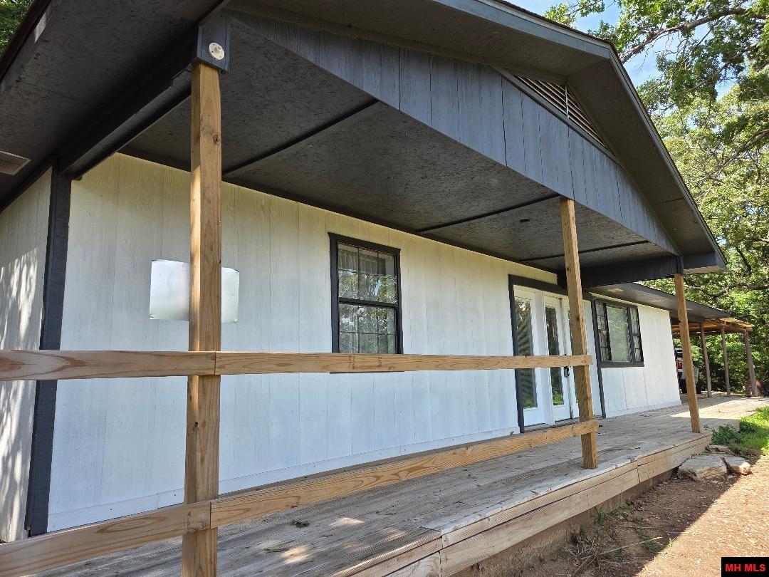 106 MC 3063 Yellville, AR 72687