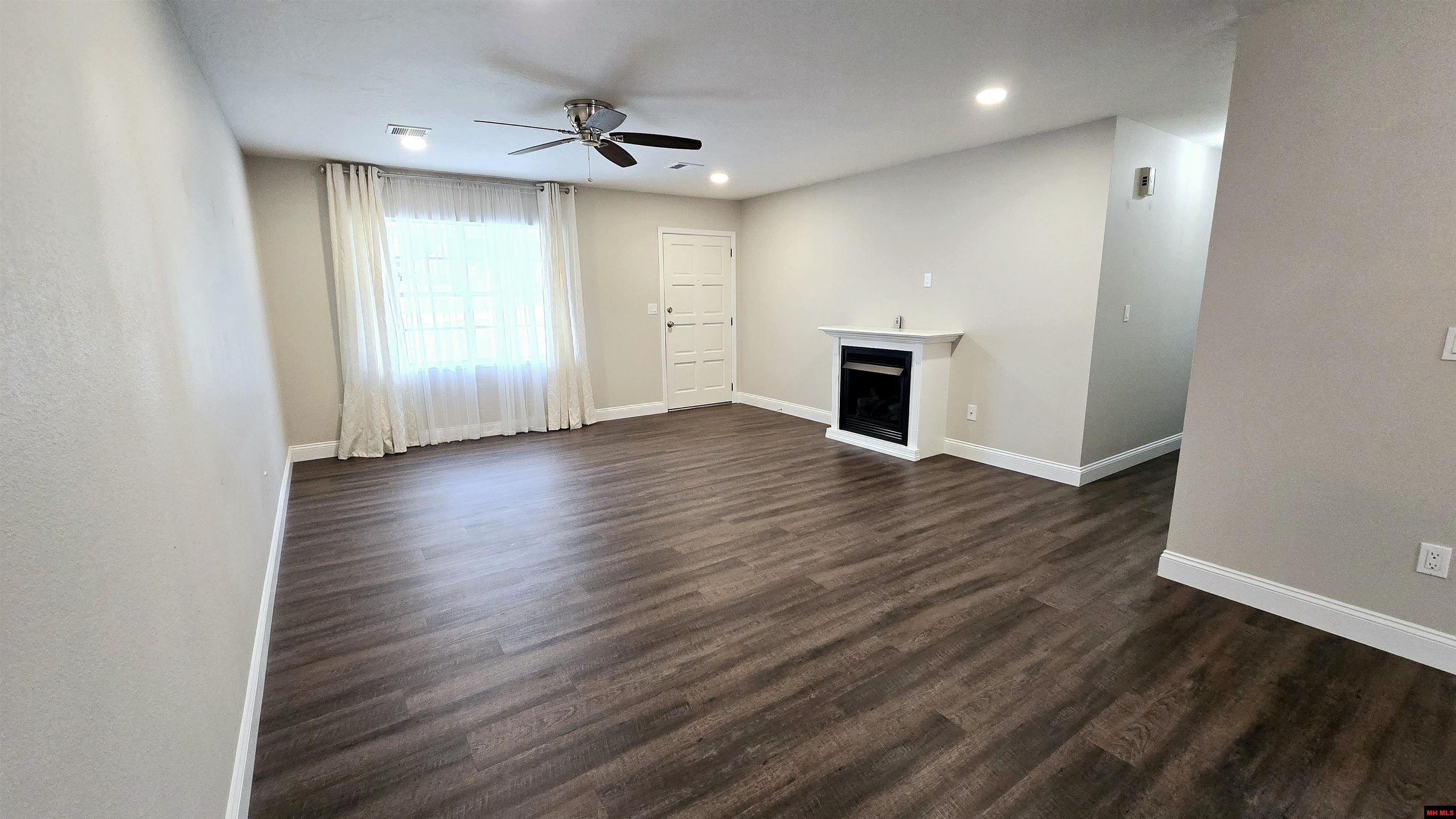 1125 MEADOWBROOK DRIVE Mountain Home, AR 72653