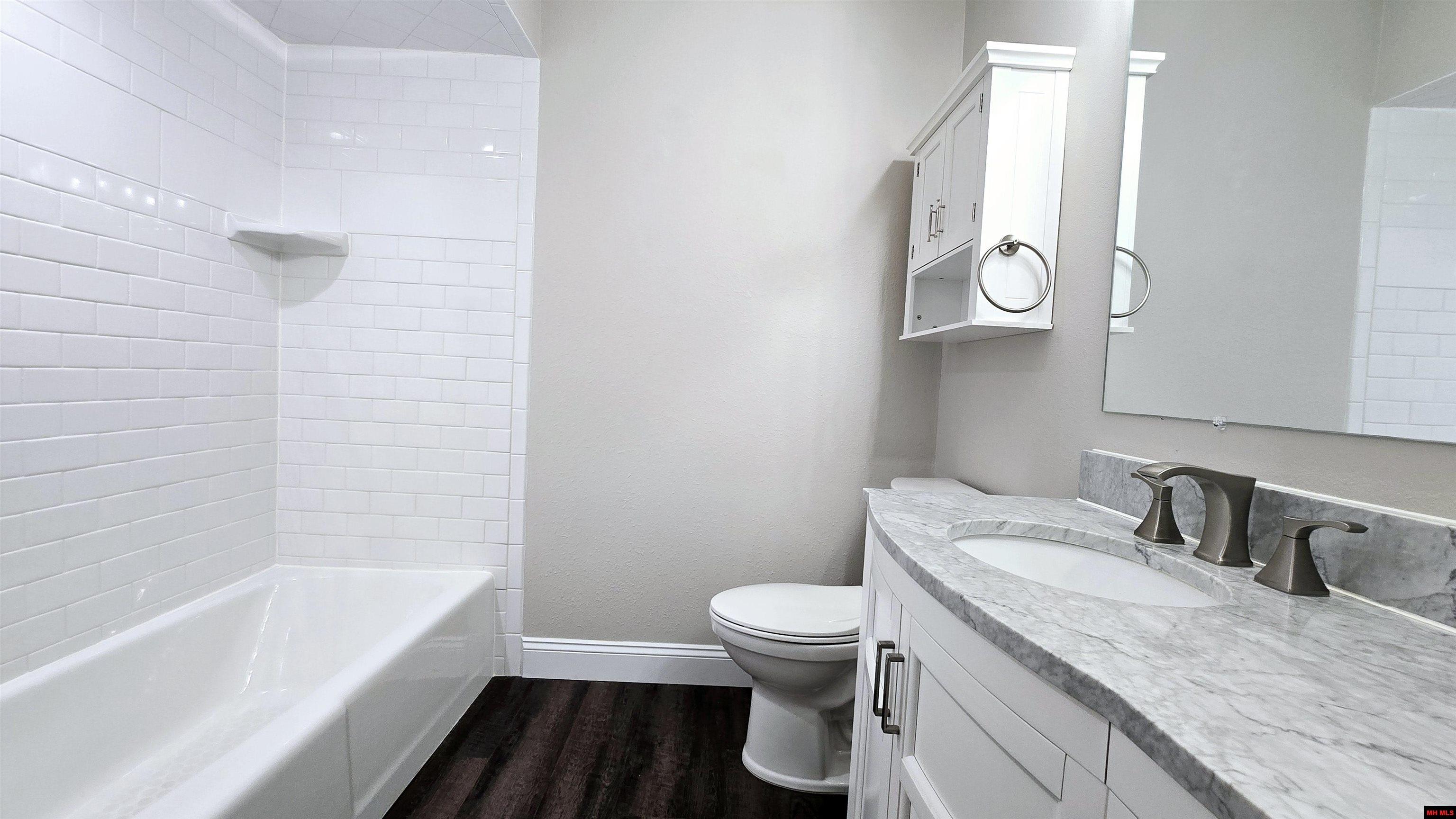 1125 MEADOWBROOK DRIVE Mountain Home, AR 72653