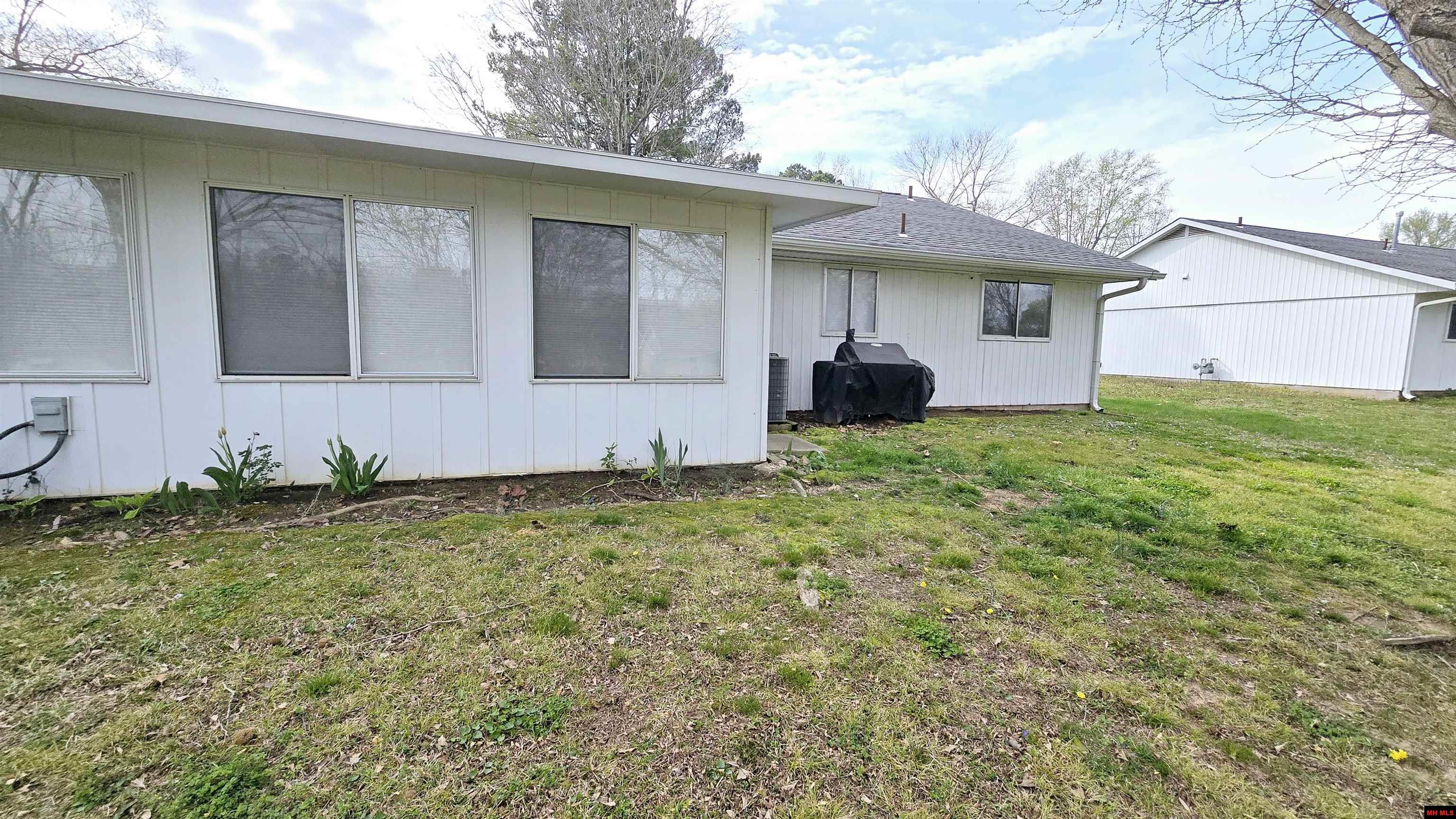 1125 MEADOWBROOK DRIVE Mountain Home, AR 72653