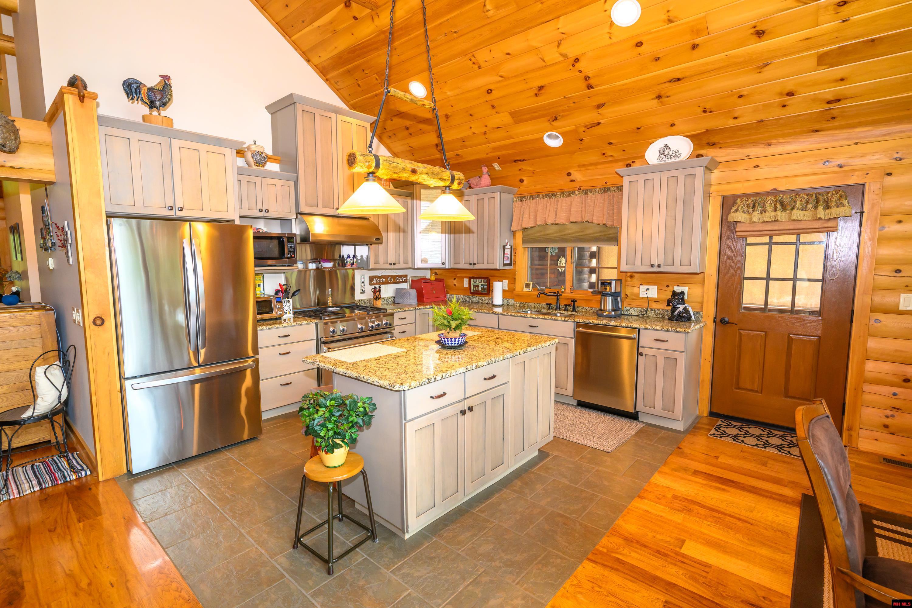 706 BLACKJACK TRAIL Mountain Home, AR