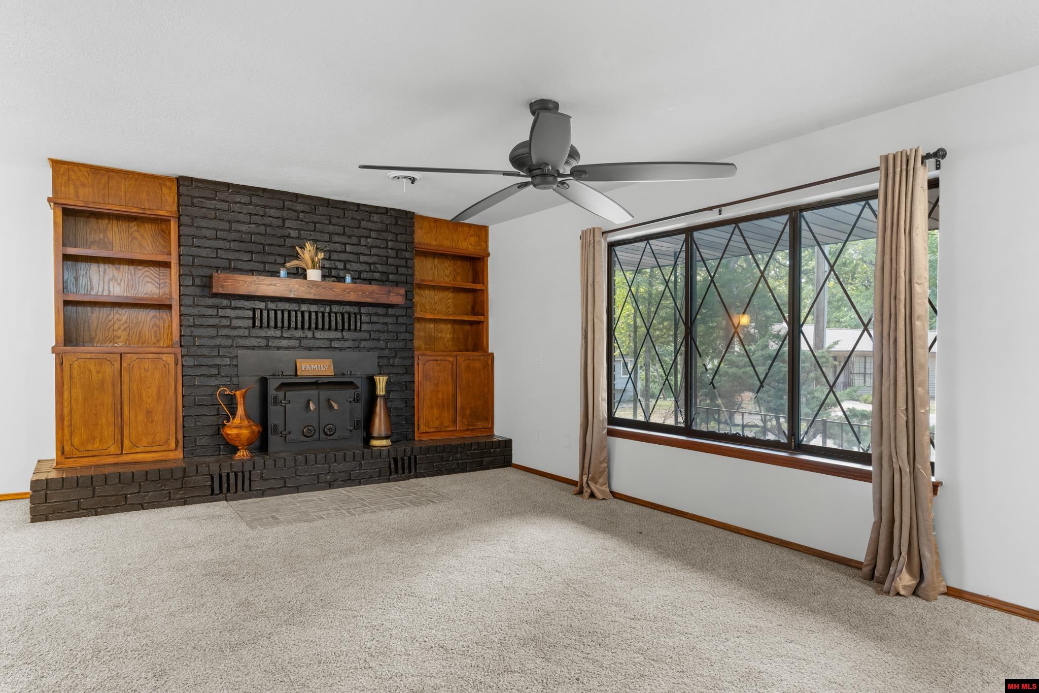 111 WESTWOOD COURT Bull Shoals, AR 72619