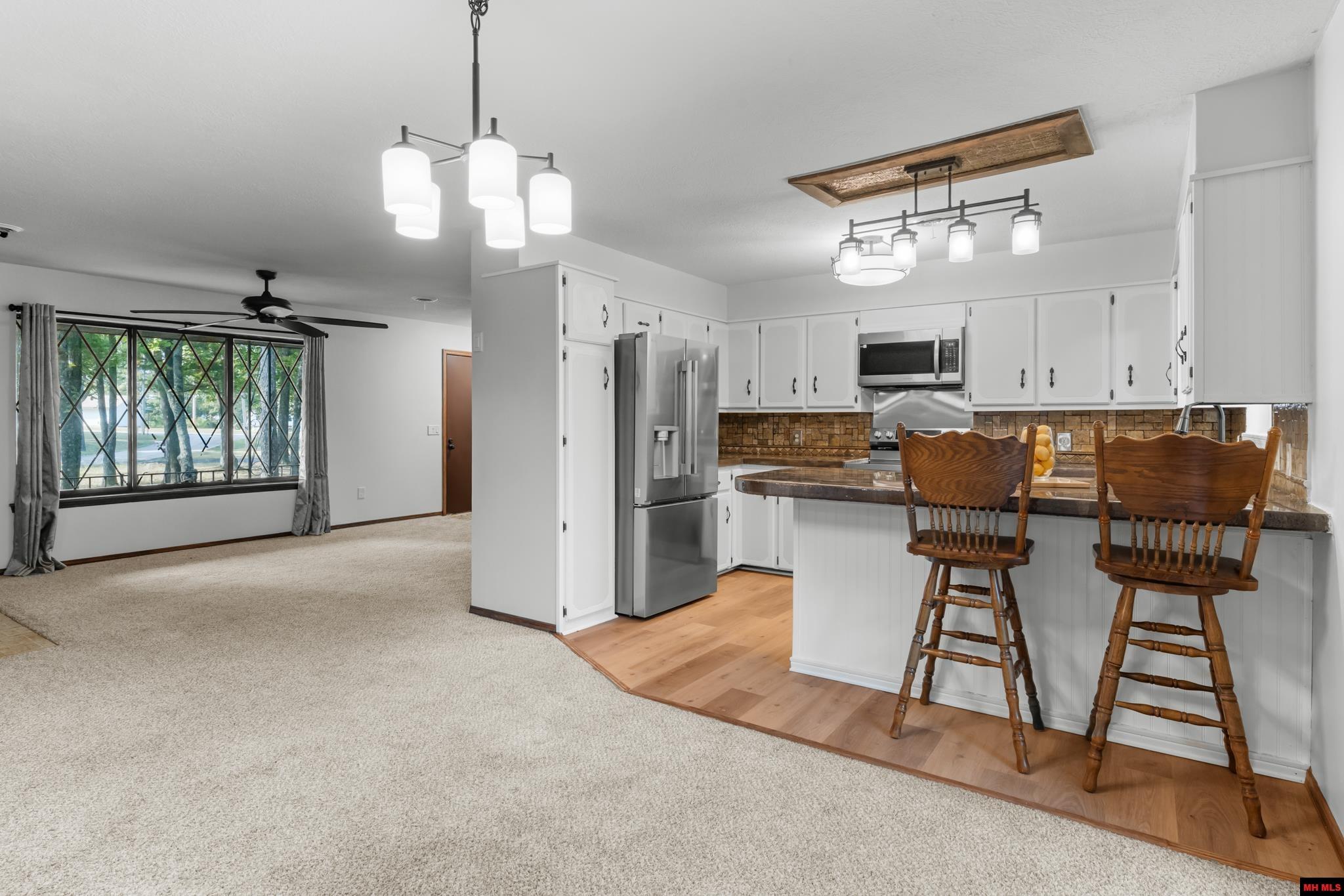 111 WESTWOOD COURT Bull Shoals, AR 72619