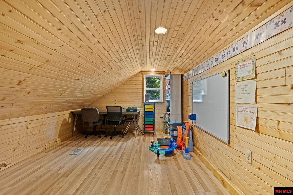 706 AUNT FAYES ROAD Harriet, AR 72639