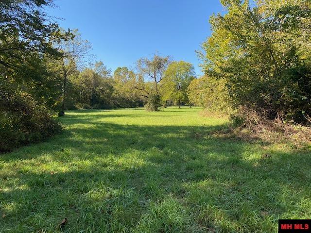 001-09744-000 Hwy 5 North