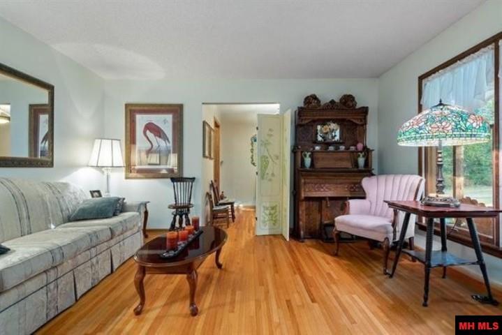 392 BRUNSON LANE Mountain Home, AR