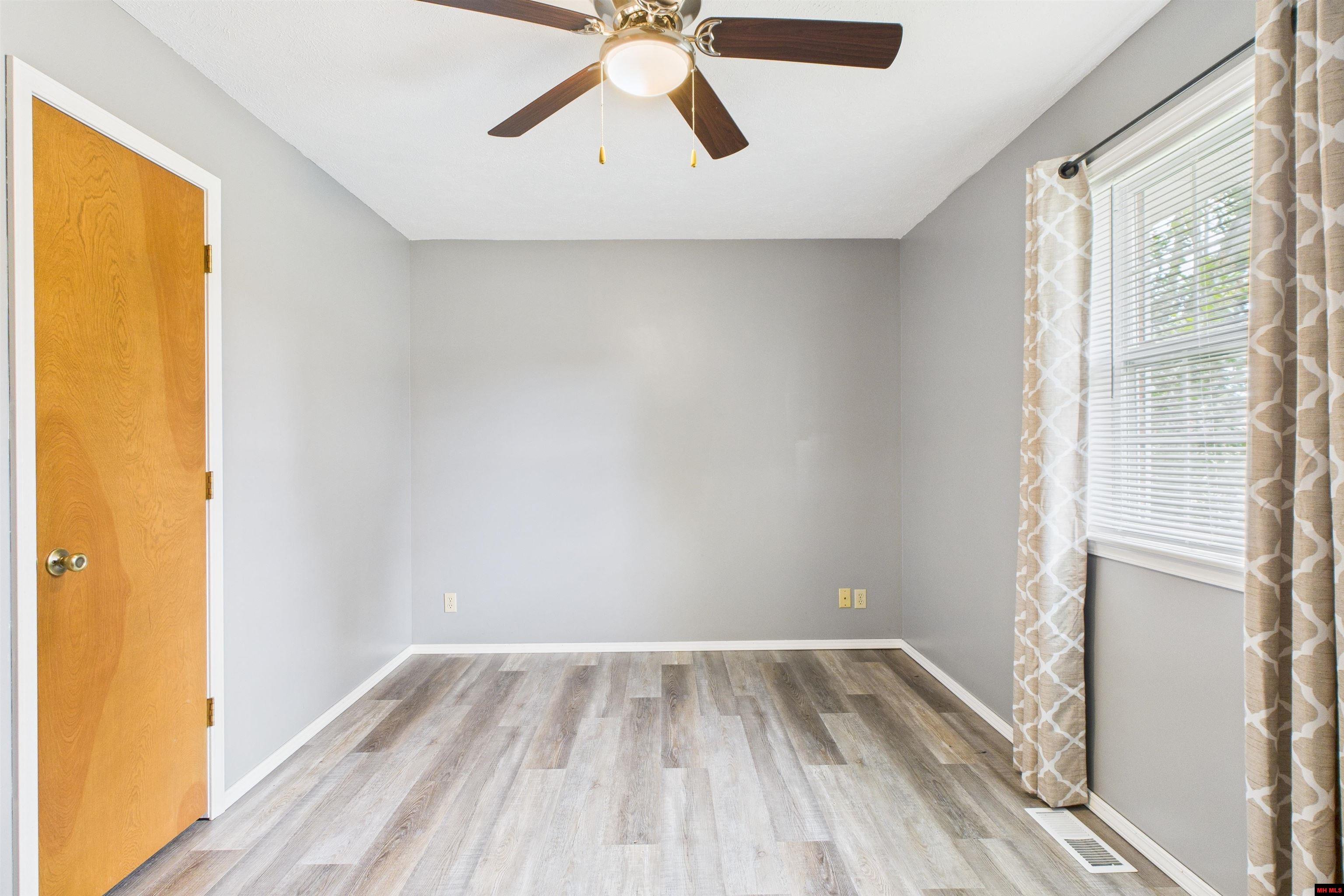 520 NEWTON AVENUE Mountain Home, AR 72653