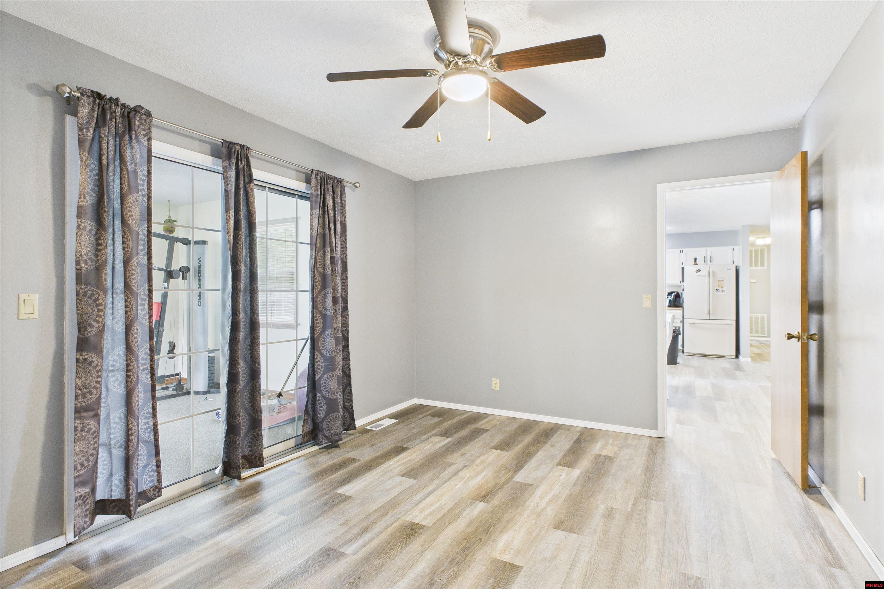 520 NEWTON AVENUE Mountain Home, AR 72653