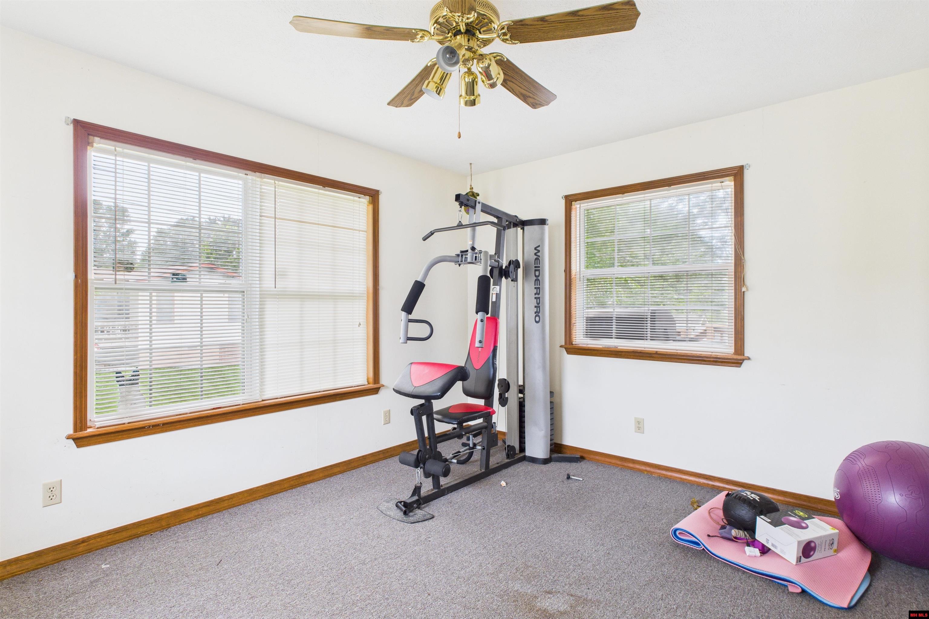 520 NEWTON AVENUE Mountain Home, AR 72653