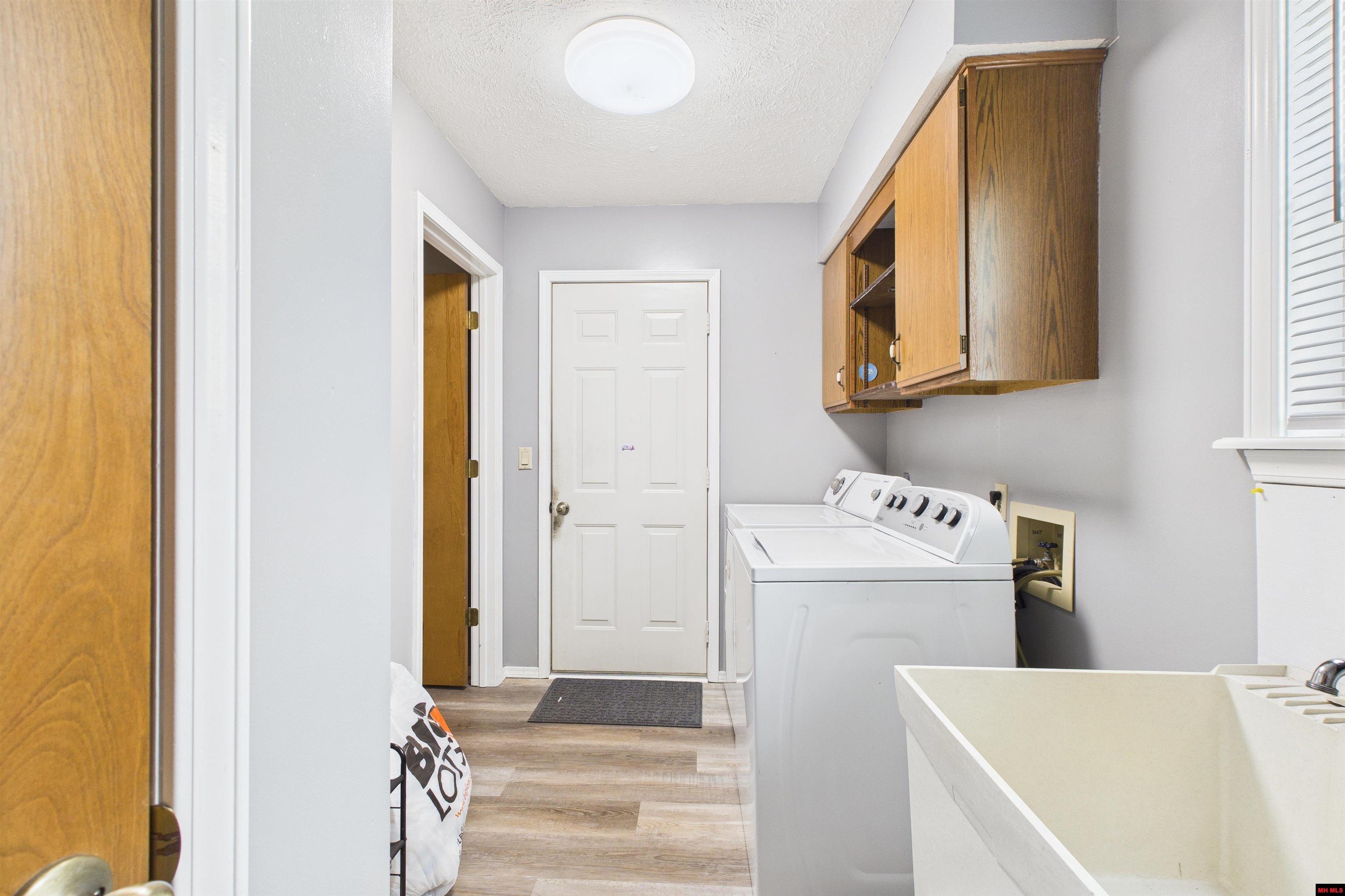 520 NEWTON AVENUE Mountain Home, AR 72653