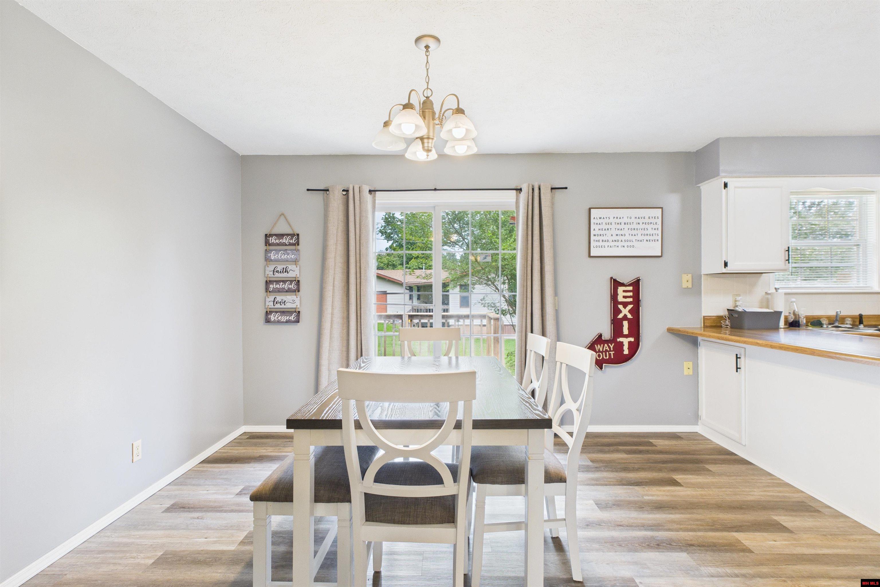 520 NEWTON AVENUE Mountain Home, AR 72653