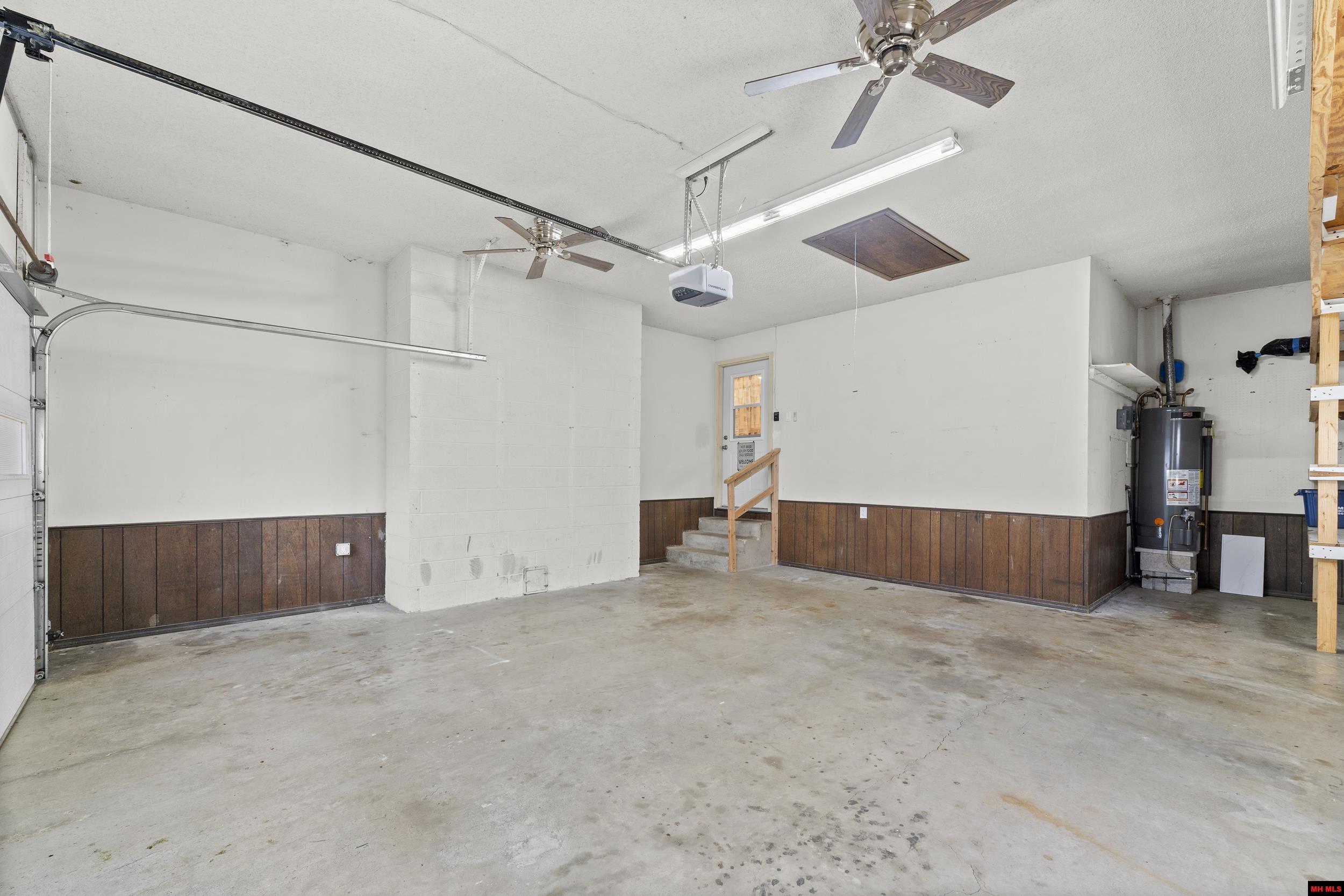 1001 HEATHERDOWN TRAIL Mountain Home, AR 72653