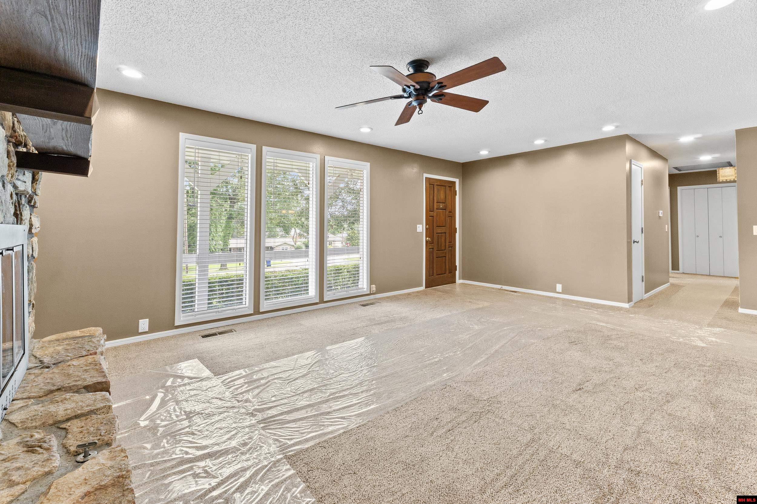 1001 HEATHERDOWN TRAIL Mountain Home, AR 72653