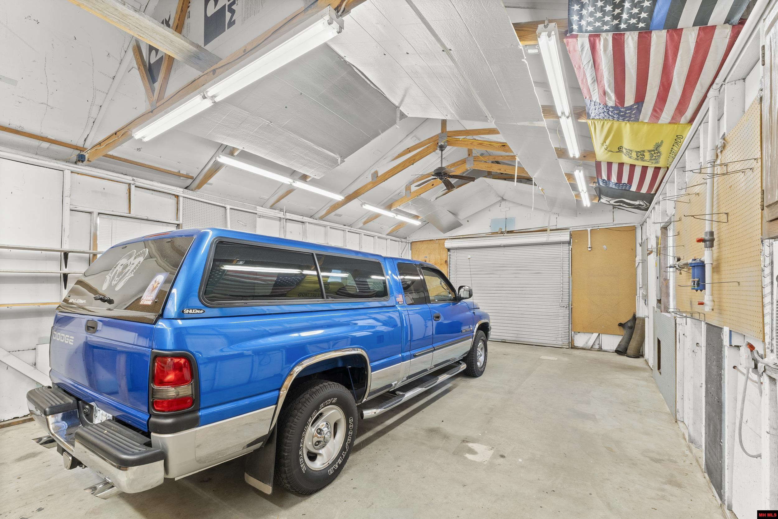 1001 HEATHERDOWN TRAIL Mountain Home, AR 72653