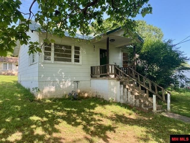 408 N ESTES AVENUE Yellville, AR 72687