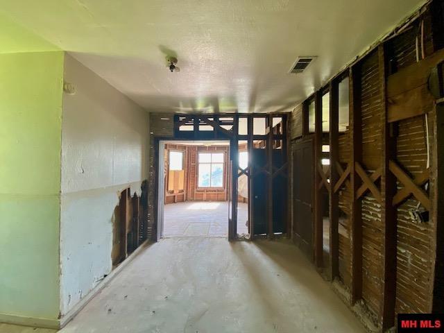 408 N ESTES AVENUE Yellville, AR 72687