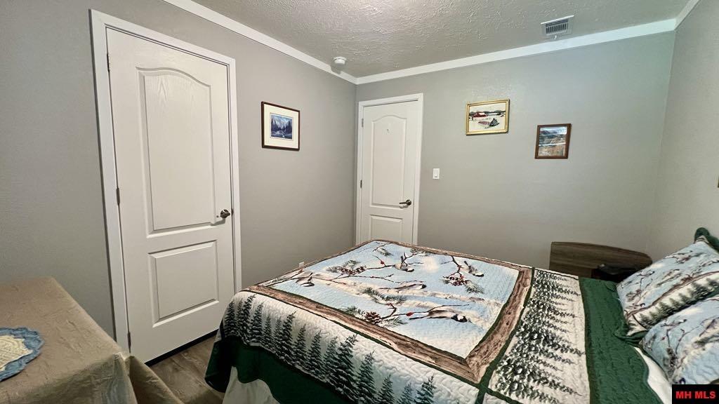 9154 HWY 62 WEST Yellville, AR 72687-9998