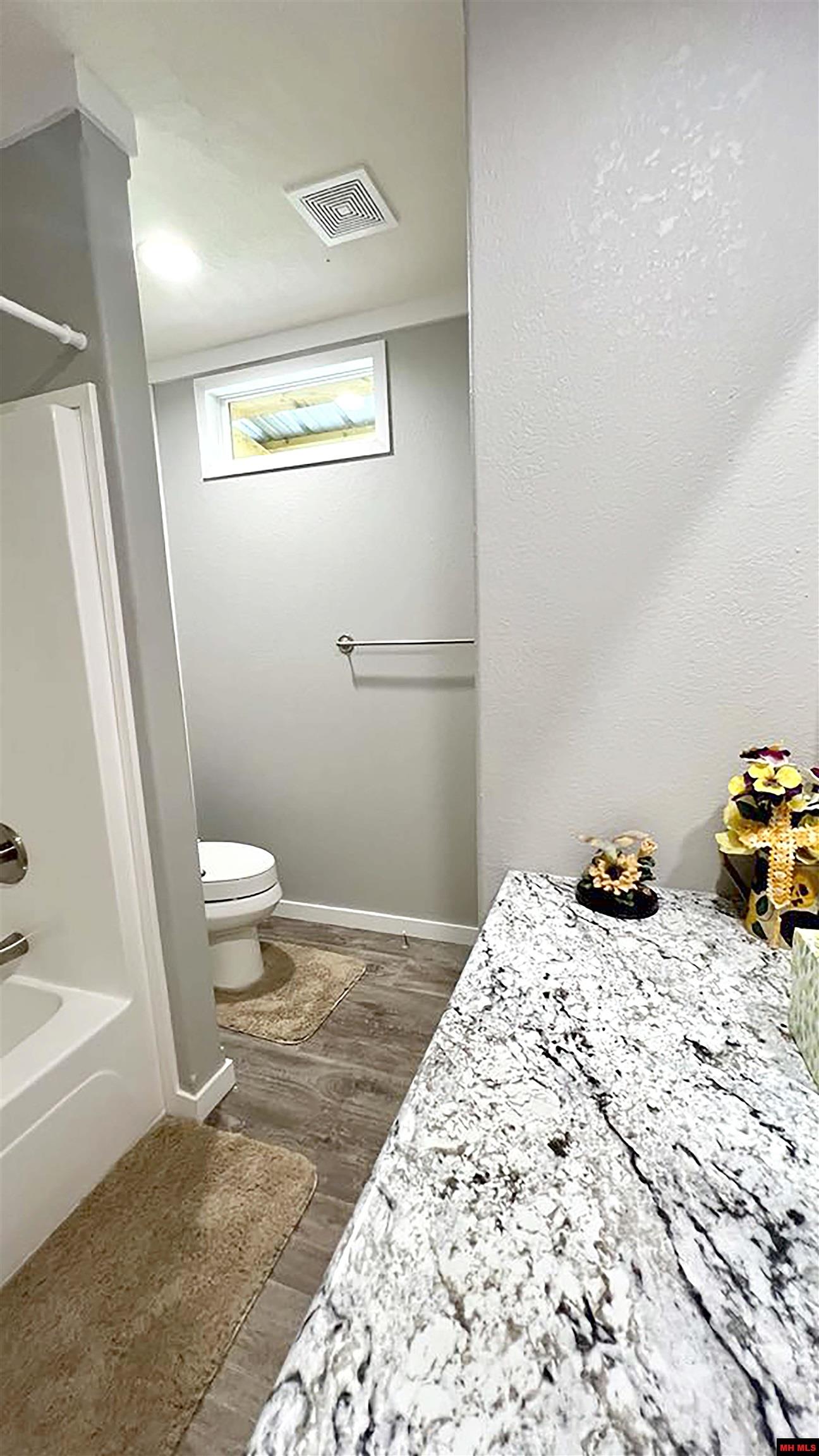 9154 HWY 62 WEST Yellville, AR 72687-9998