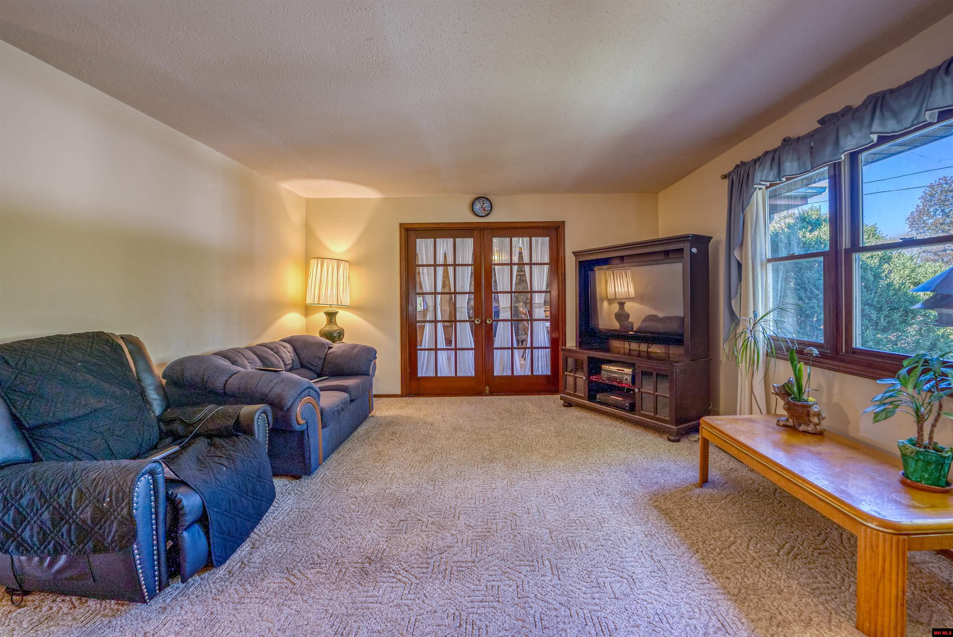 151 LINWOOD DRIVE Mountain Home, AR