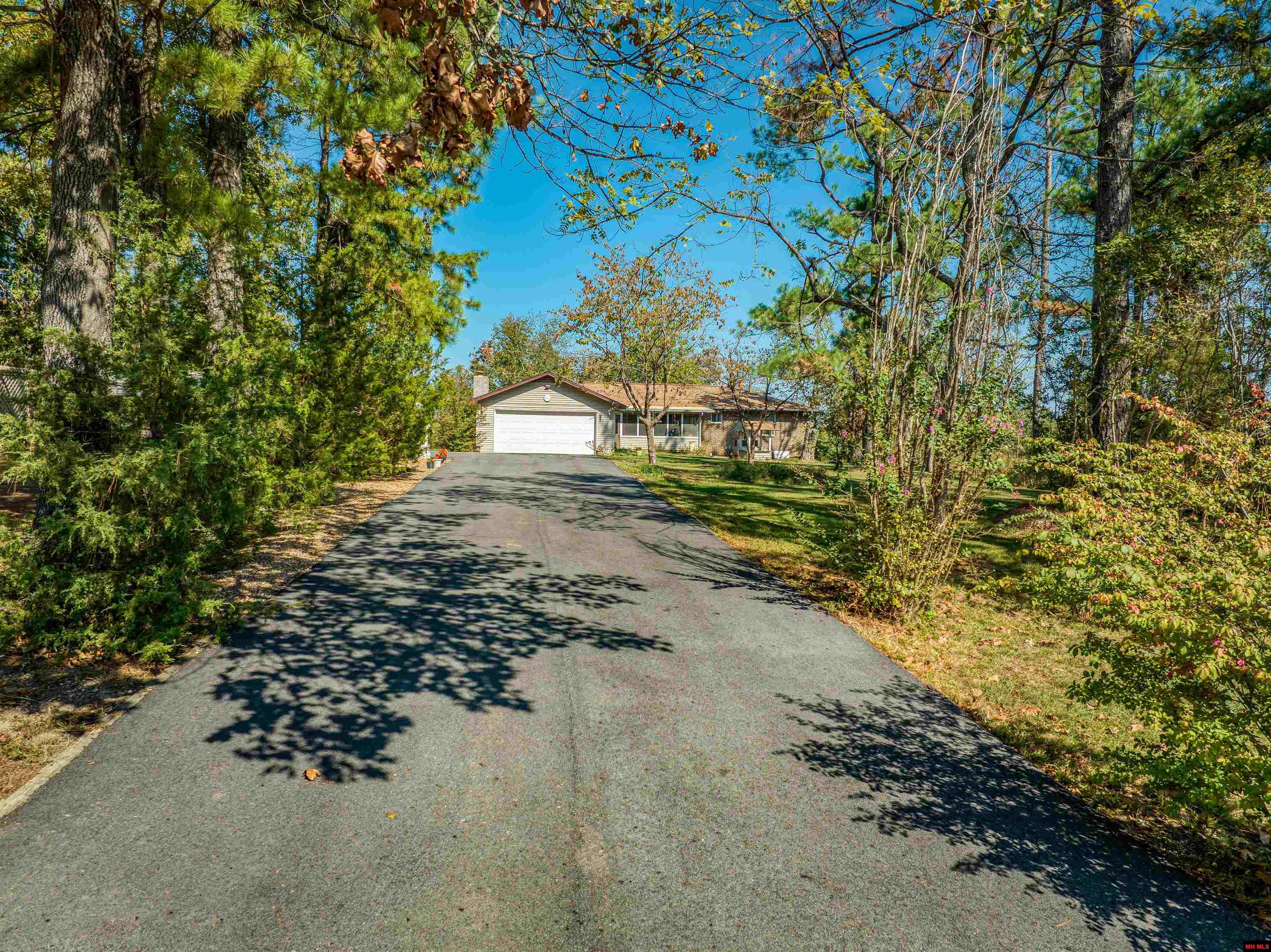 151 LINWOOD DRIVE Mountain Home, AR