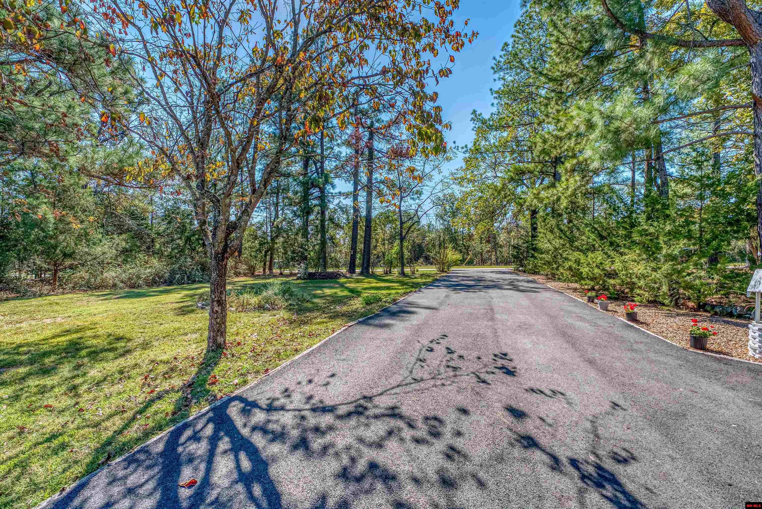 151 LINWOOD DRIVE Mountain Home, AR