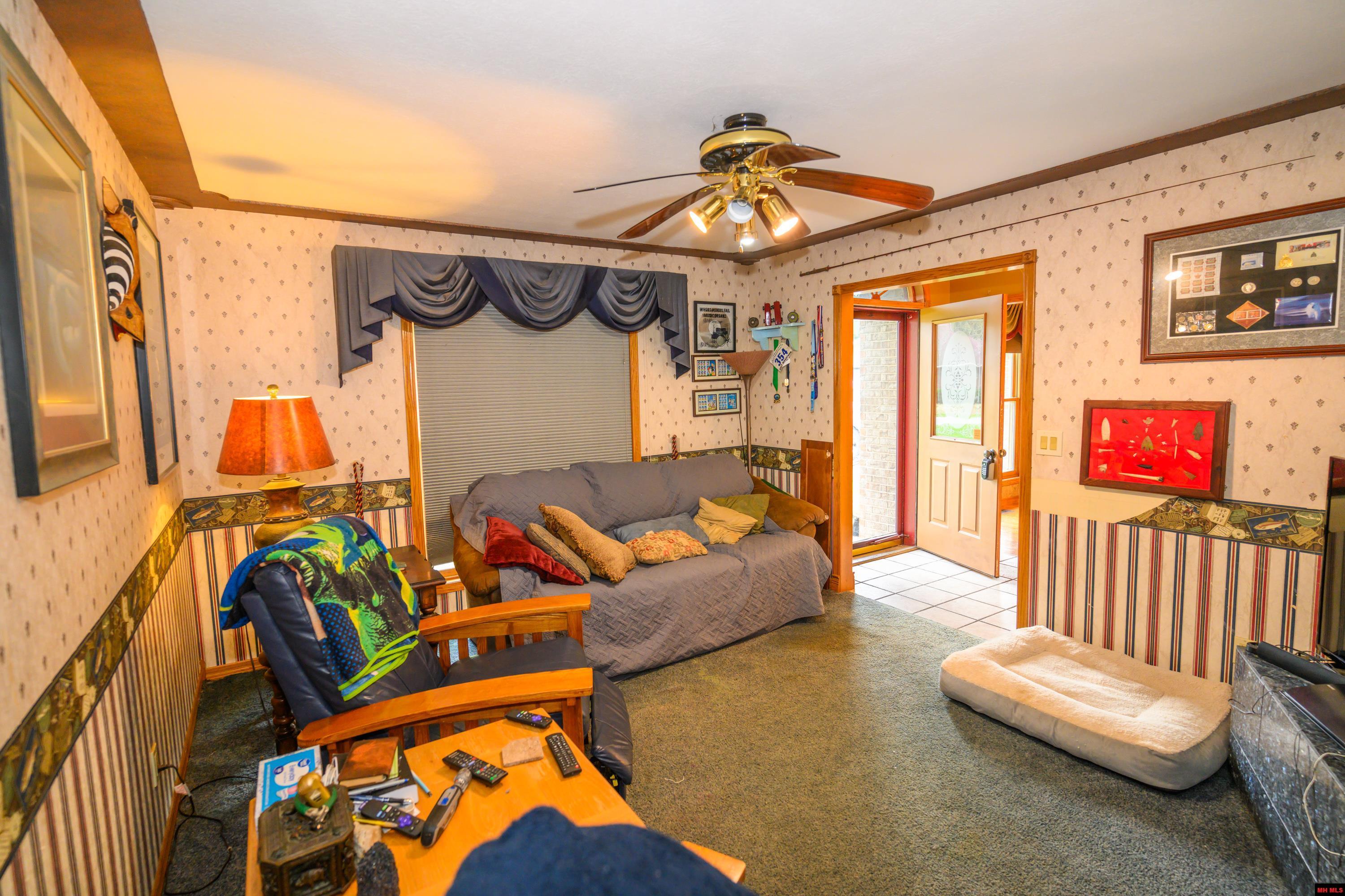 2041 SHADOW OAK DRIVE Mountain Home, AR
