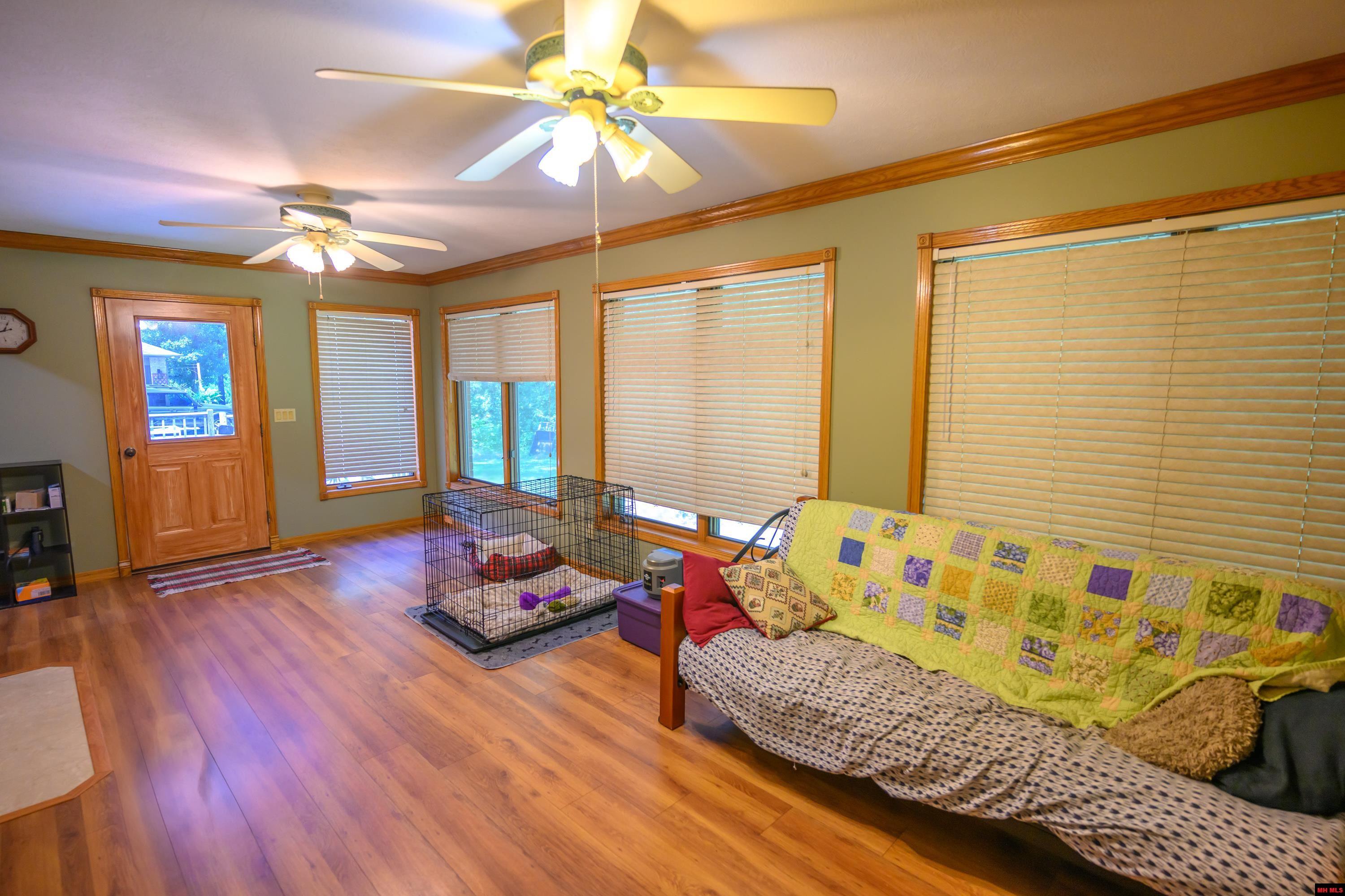 2041 SHADOW OAK DRIVE Mountain Home, AR