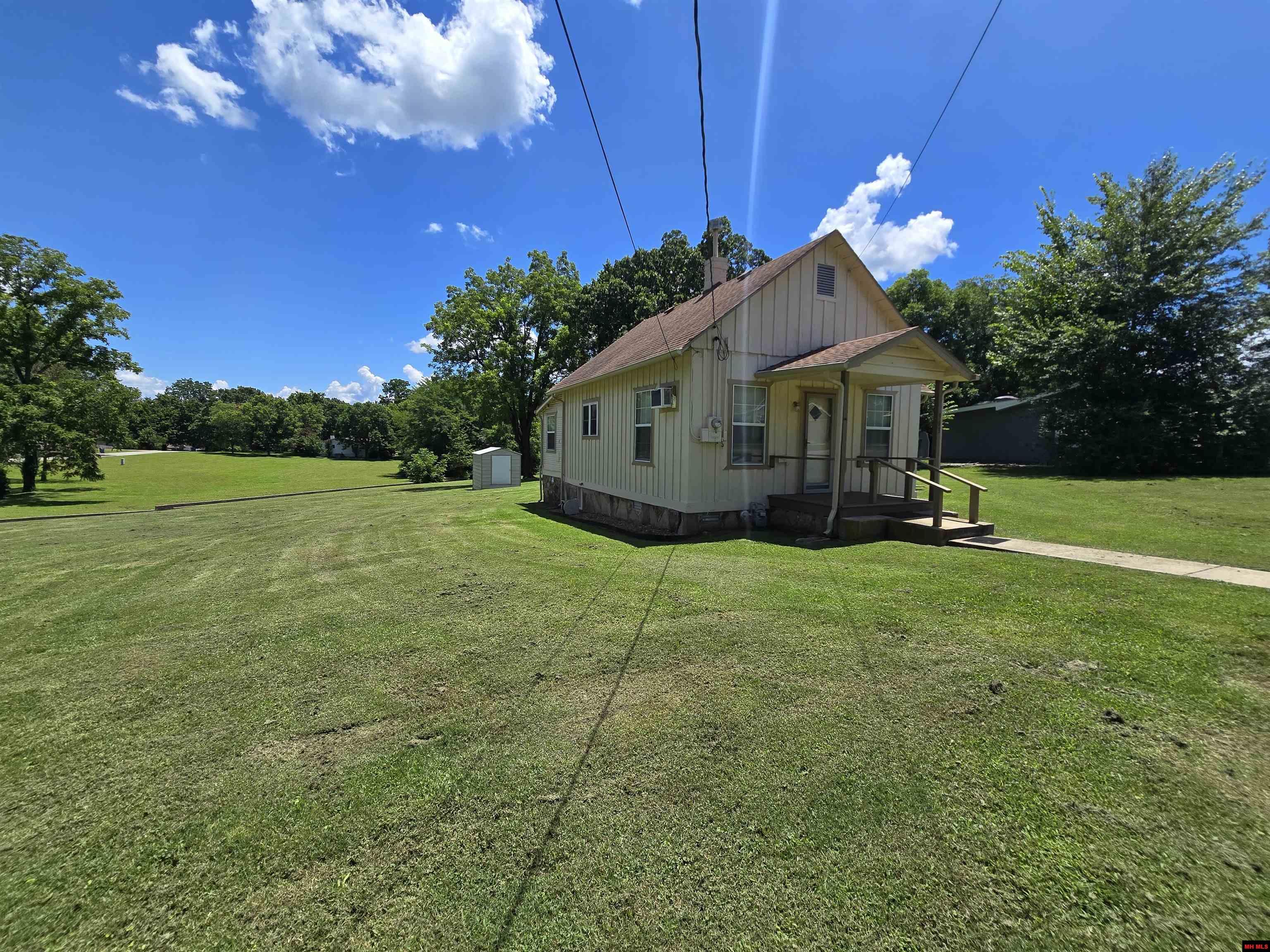 610 E 2ND STREET Mountain Home, AR