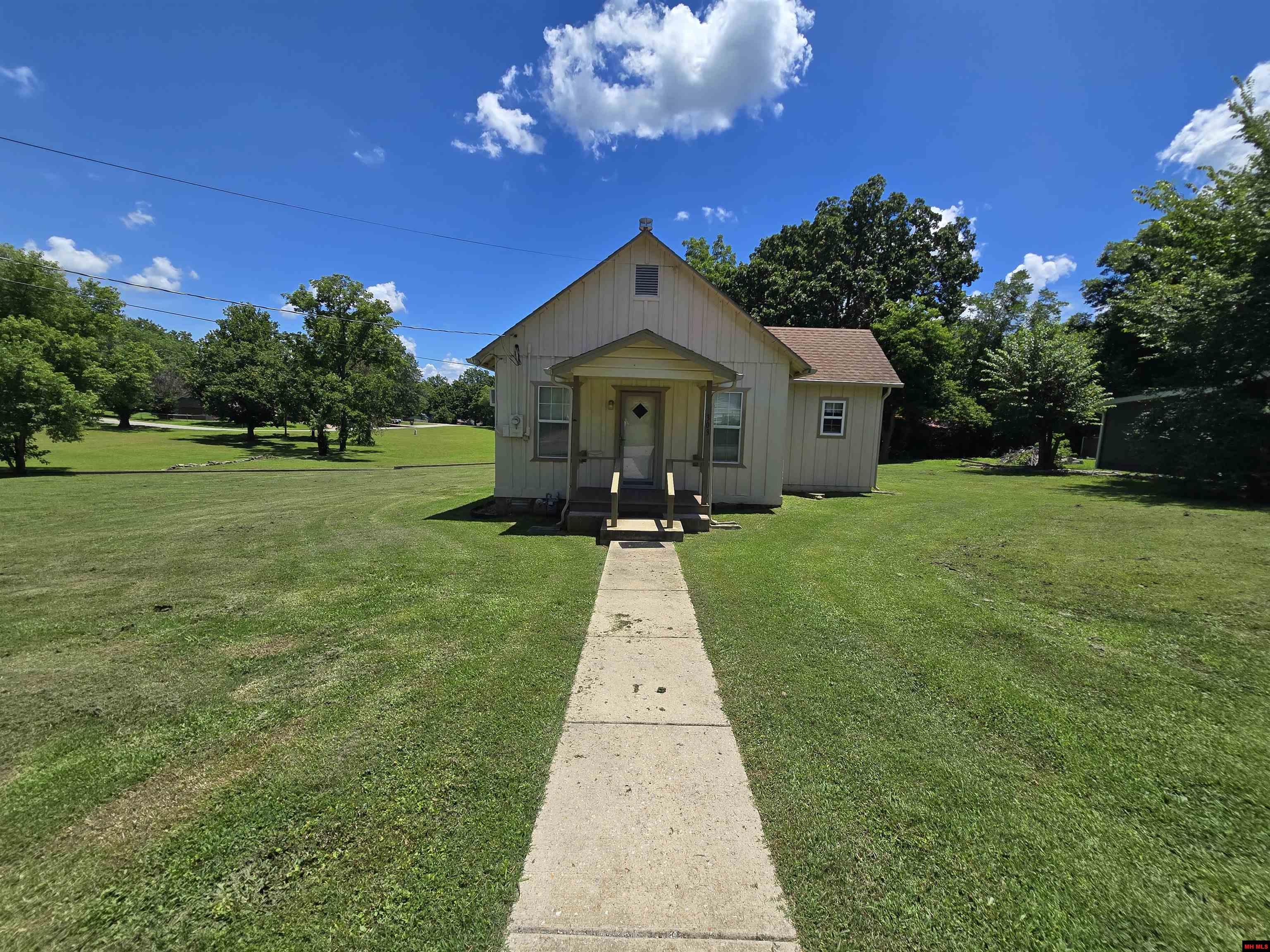 610 E 2ND STREET Mountain Home, AR