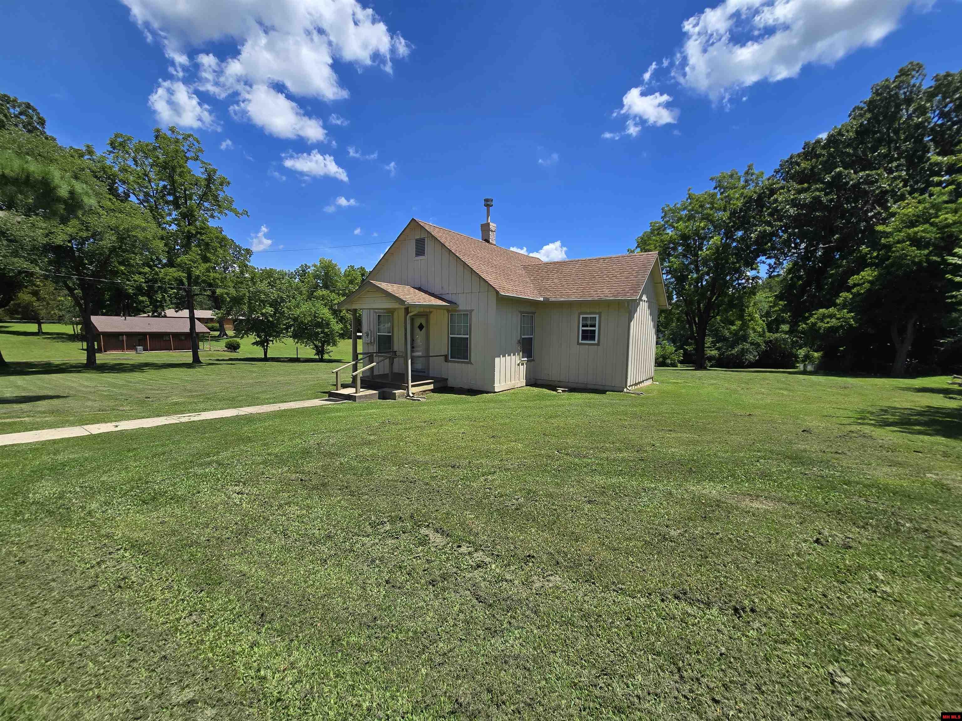 610 E 2ND STREET Mountain Home, AR