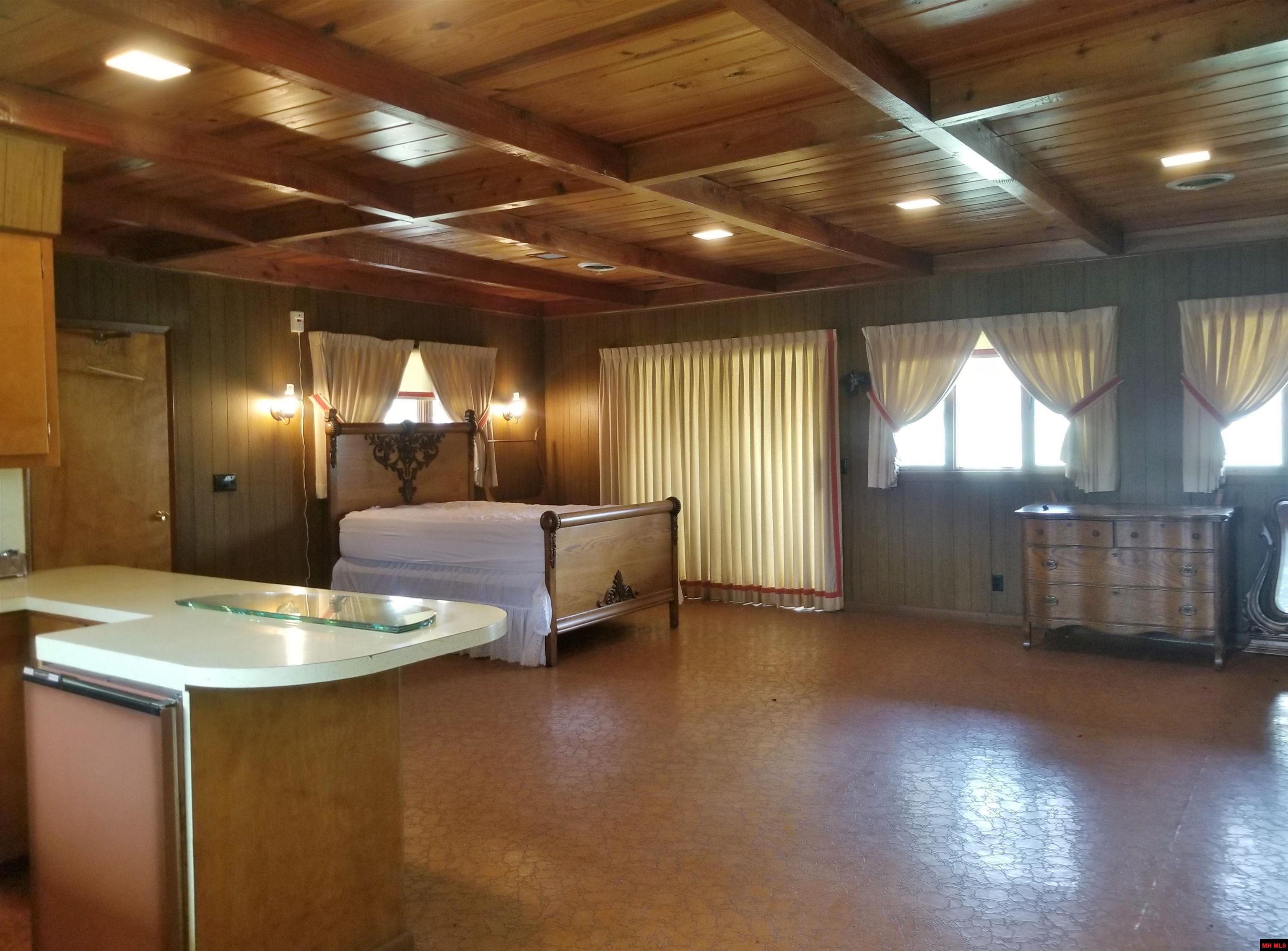 610 E 2ND STREET Mountain Home, AR
