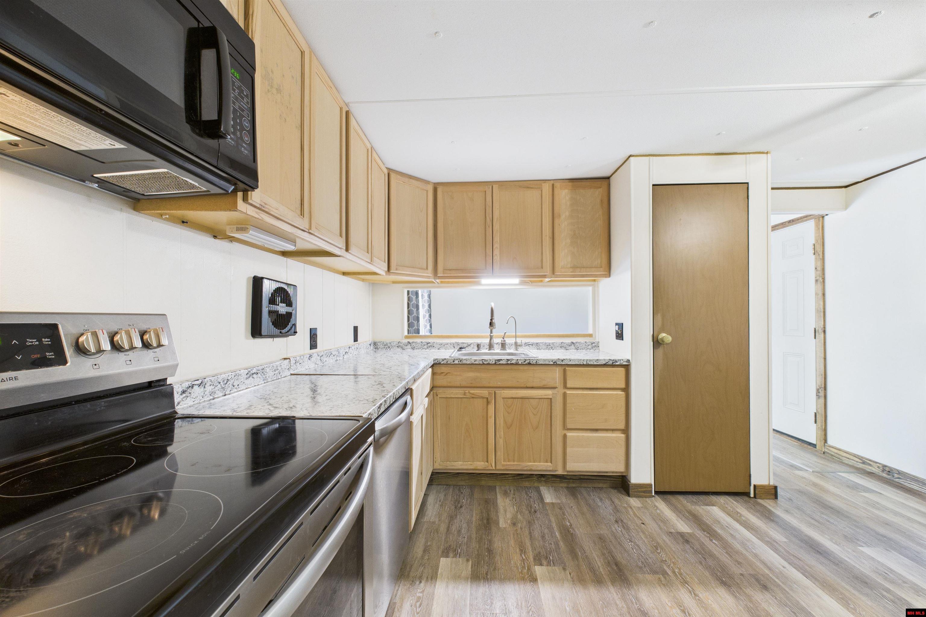 3239 ROCKY RIDGE ROAD Mountain Home, AR