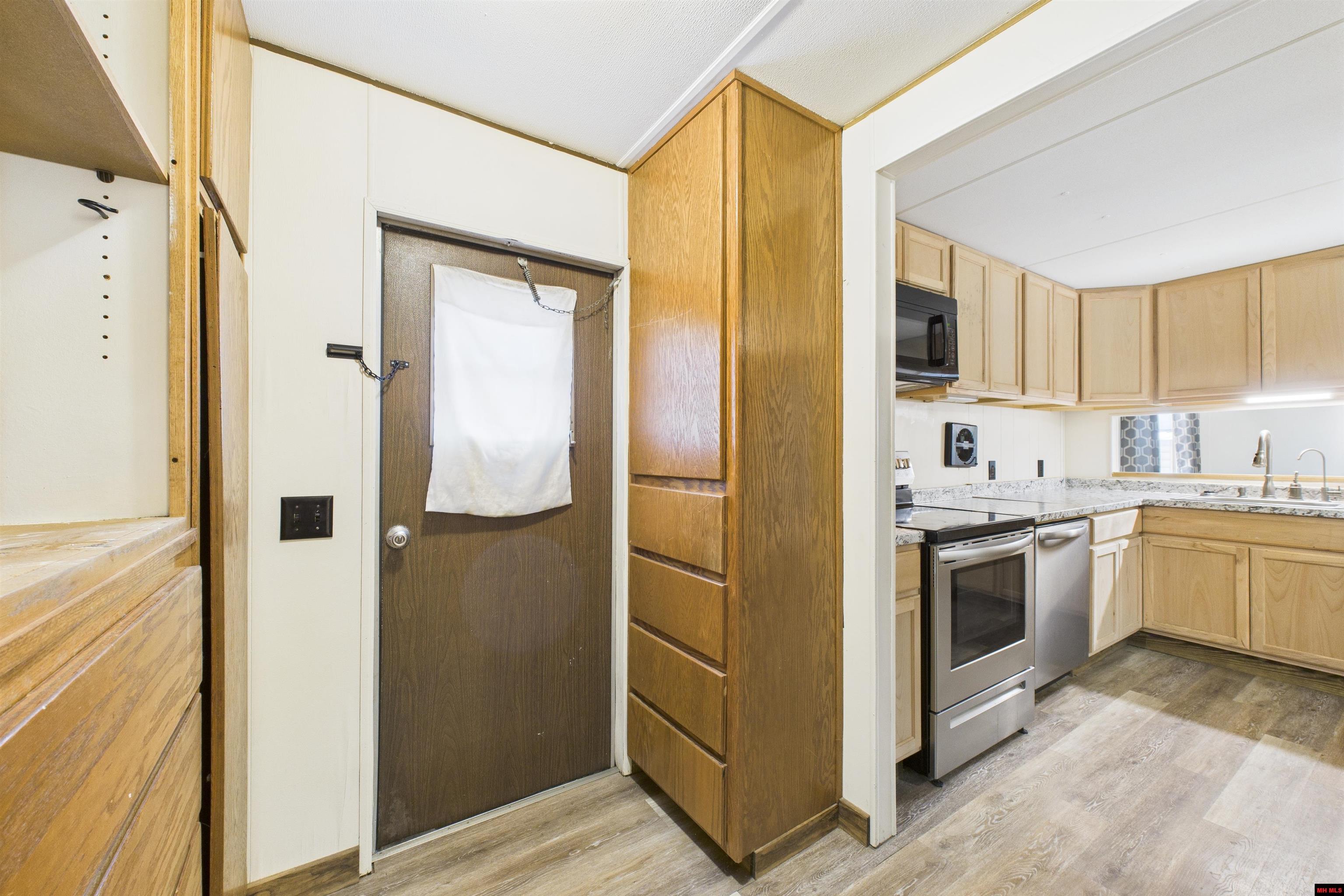 3239 ROCKY RIDGE ROAD Mountain Home, AR