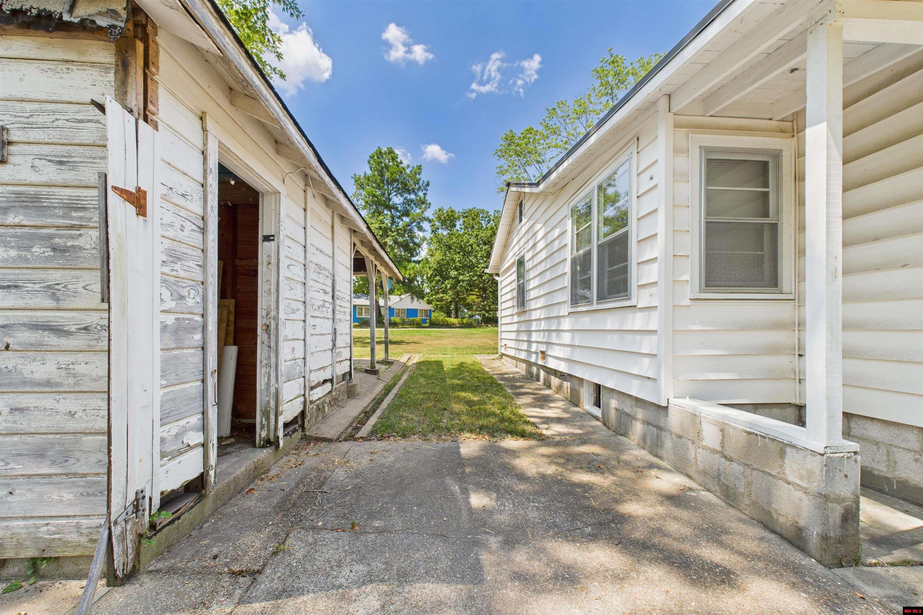 3239 ROCKY RIDGE ROAD Mountain Home, AR