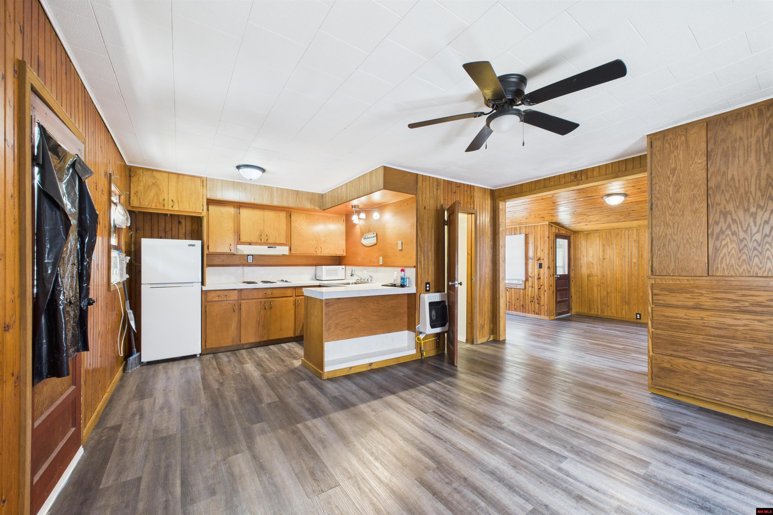 3239 ROCKY RIDGE ROAD Mountain Home, AR
