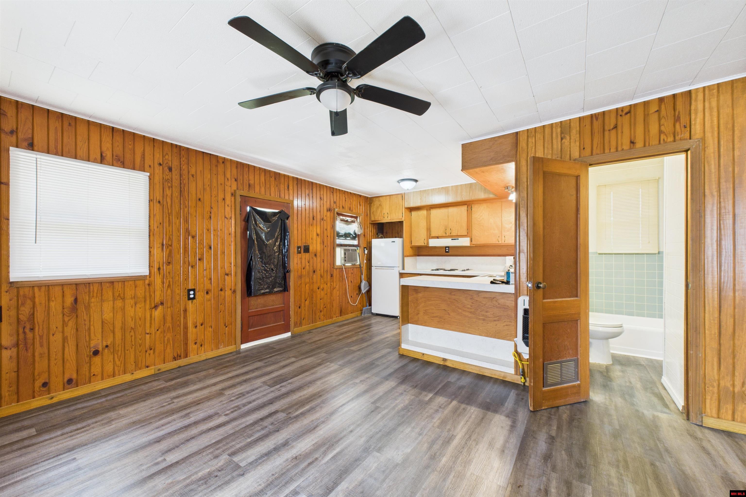 3239 ROCKY RIDGE ROAD Mountain Home, AR