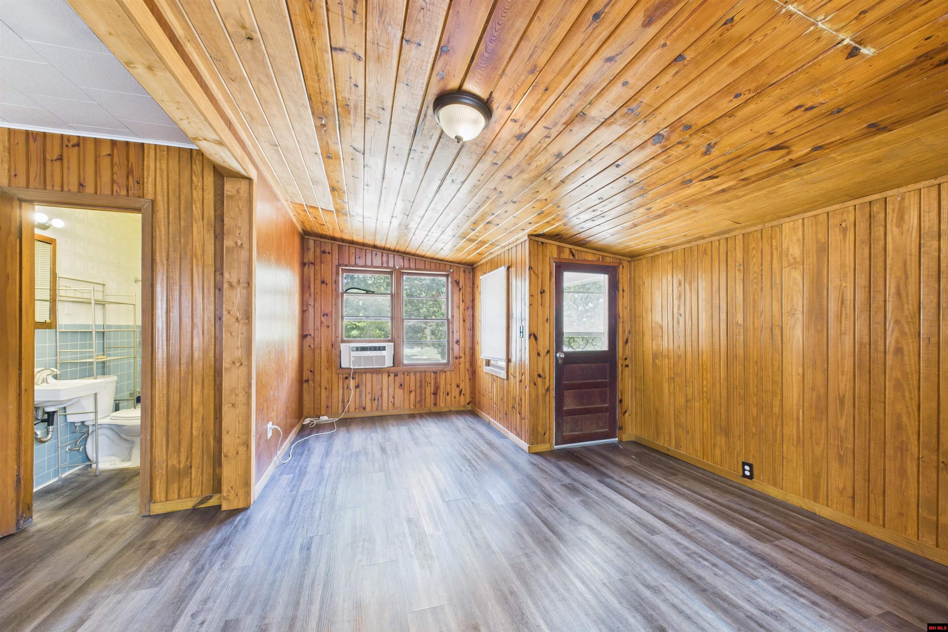 3239 ROCKY RIDGE ROAD Mountain Home, AR