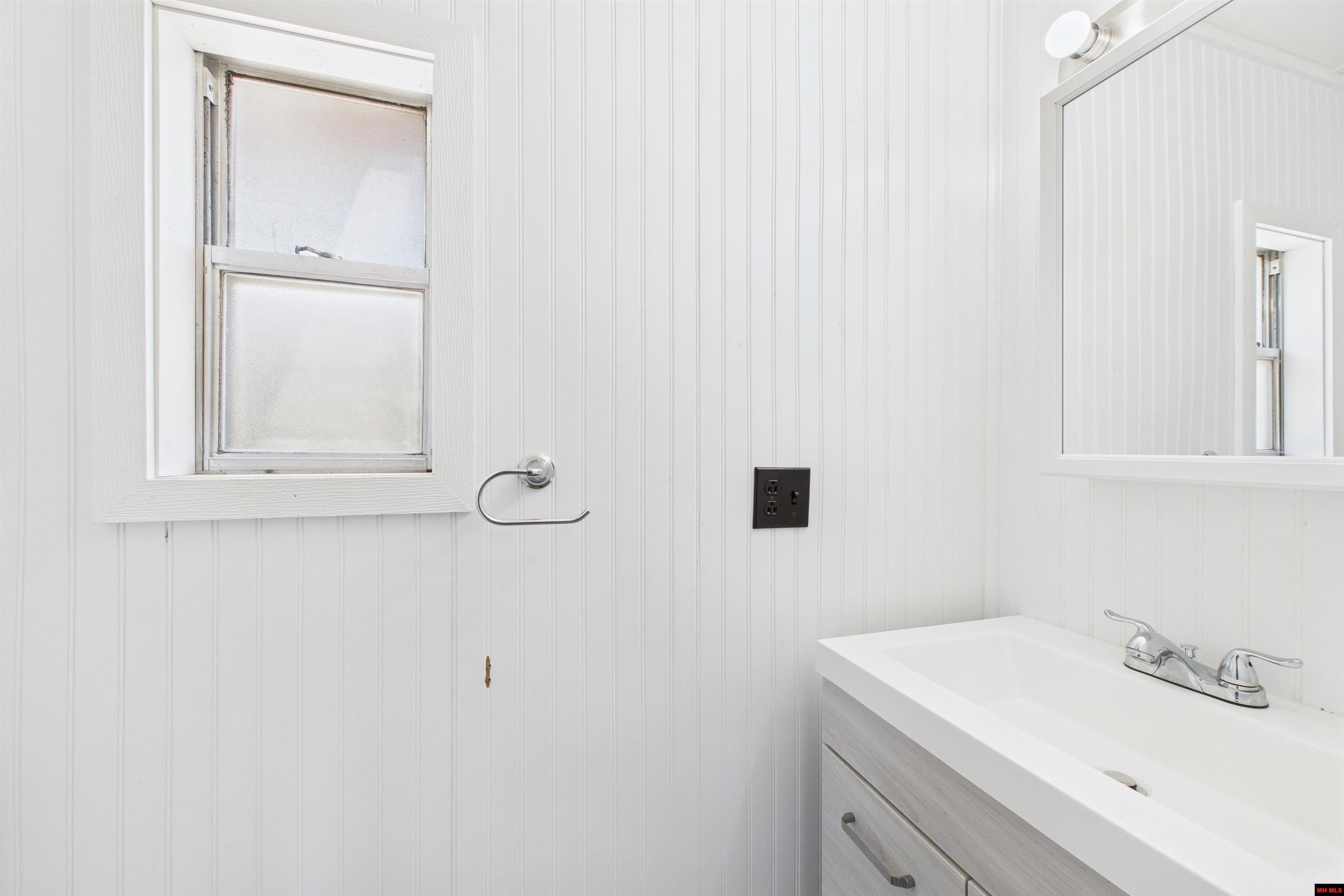3239 ROCKY RIDGE ROAD Mountain Home, AR