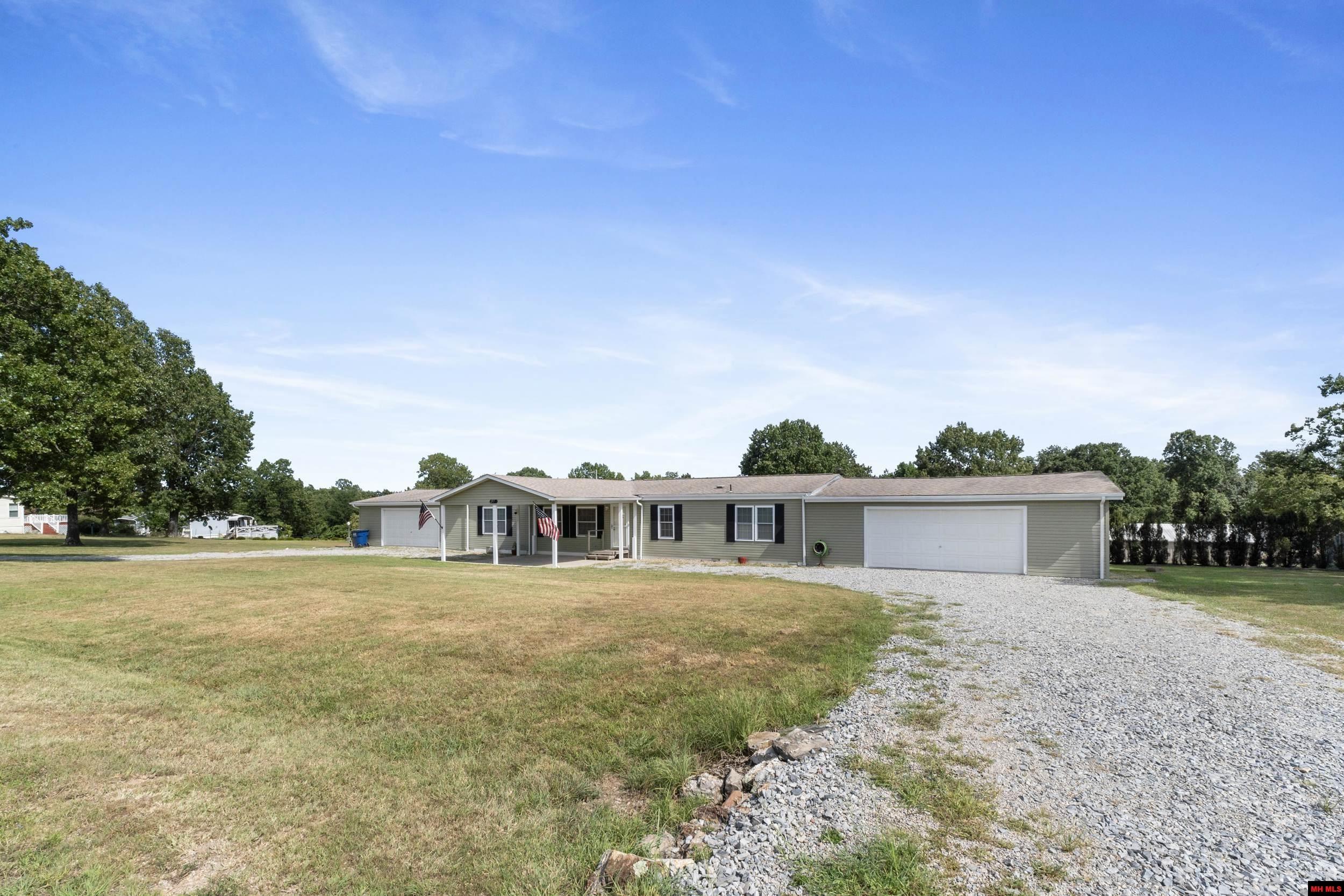 2979 ROCKY RIDGE ROAD Mountain Home, AR 72653